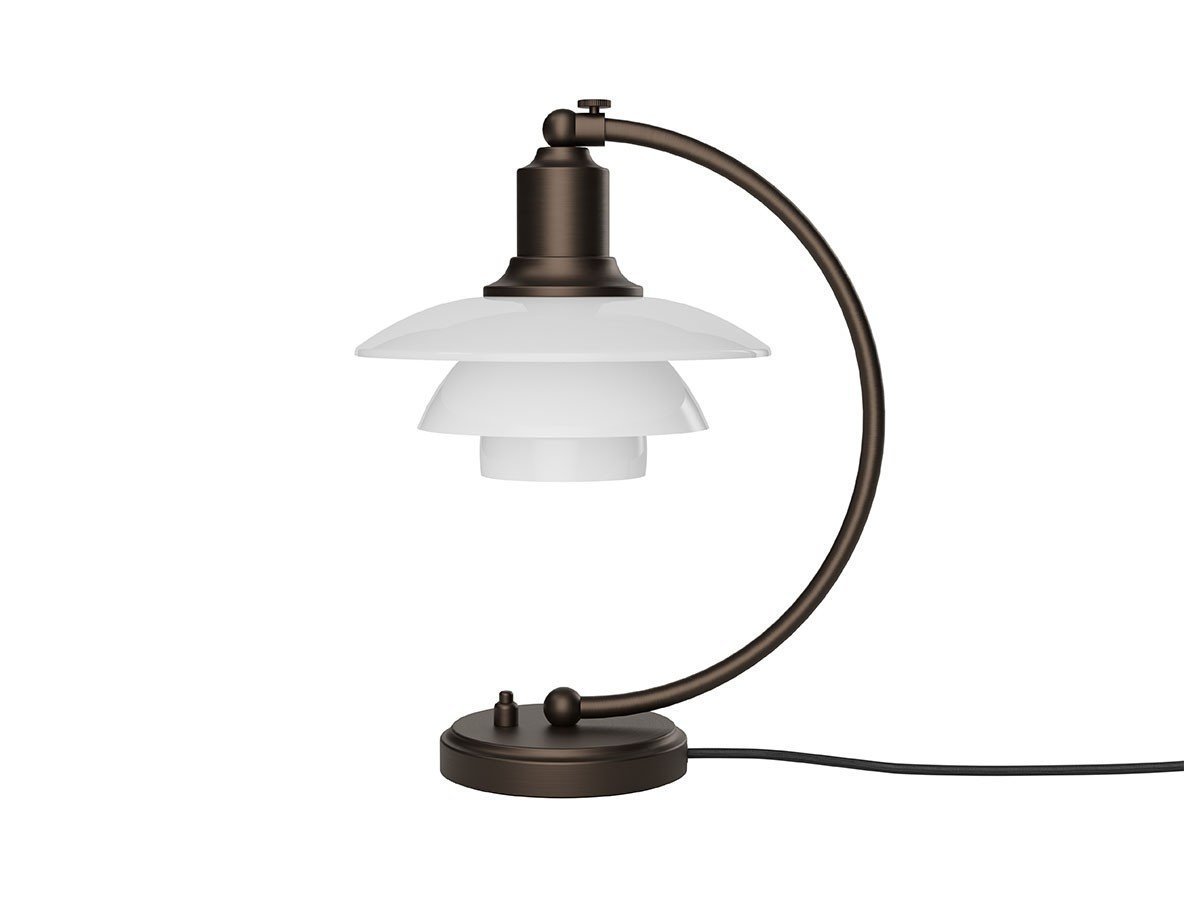 【ルイスポールセン/Louis Poulsen / GOODS】のPH 2/2 Luna Aged Brass Opal Table / PH 2/2 ルナ エイジド・ブラス オパール テーブル インテリア・キッズ・メンズ・レディースファッション・服の通販 founy(ファニー) 　ガラス　Glass, Glassware　クラシック　Classic, Timeless Style　テーブル　Table, Dining Table　ハンド　Hand, Handmade　ラグジュアリー　Luxury, Elegant　送料無料　Free Shipping　ホーム・キャンプ・アウトドア・お取り寄せ　Home Living / Home & Lifestyle / Camping Gear / Outdoor Camping　家具・インテリア　Home Furniture & Interior. Stylish & Functional Living Spaces　ライト・照明　Lamps & Lighting Fixtures　消灯時|ID: prp329100004868624 ipo3291000000036280025