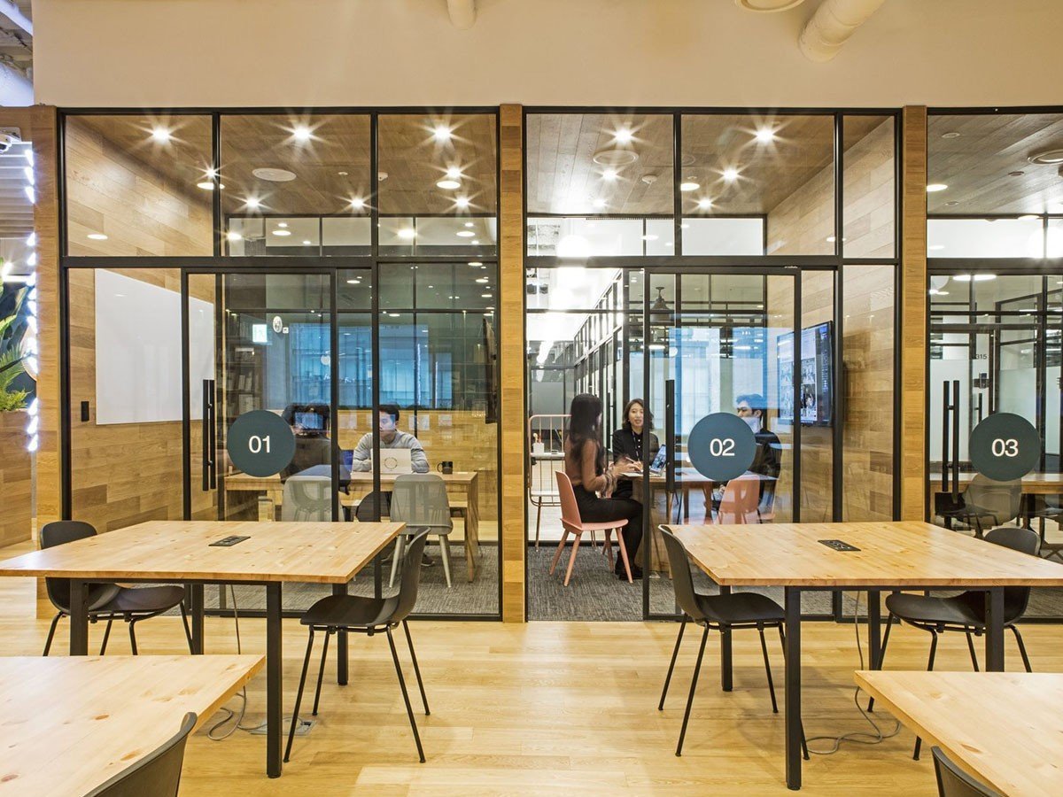 【トゥー/TOOU / GOODS】のHOLI CHAIR / ホリ チェア インテリア・キッズ・メンズ・レディースファッション・服の通販 founy(ファニー) 　送料無料　Free Shipping　コンパクト　Compact, Small Size　フィット　Fit, Slim Fit　ホーム・キャンプ・アウトドア・お取り寄せ　Home Living / Home & Lifestyle / Camping Gear / Outdoor Camping　家具・インテリア　Home Furniture & Interior. Stylish & Functional Living Spaces　チェア・椅子　Seating & Chairs　ダイニングチェア・木製チェア　Dining Chairs　by South Korea, Fast Five Offices|ID: prp329100004878142 ipo3291000000036390604