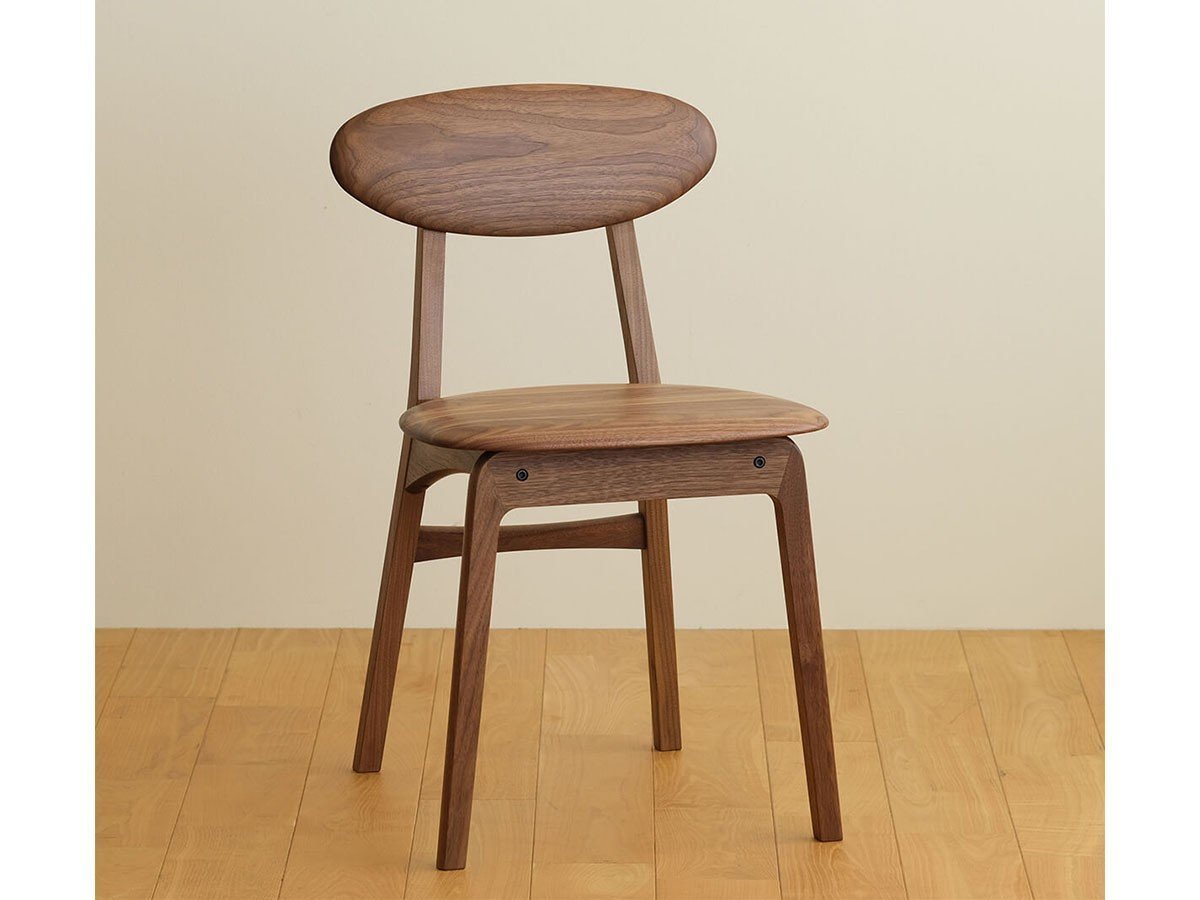 【フライミー ヴェール/FLYMEe vert / GOODS】のLISCIO SIDE CHAIR / リッショ サイドチェア インテリア・キッズ・メンズ・レディースファッション・服の通販 founy(ファニー) 　送料無料　Free Shipping　オイル　Body Oil　ホーム・キャンプ・アウトドア・お取り寄せ　Home Living / Home & Lifestyle / Camping Gear / Outdoor Camping　家具・インテリア　Home Furniture & Interior. Stylish & Functional Living Spaces　チェア・椅子　Seating & Chairs　ダイニングチェア・木製チェア　Dining Chairs　ウッド:ウォールナット|ID: prp329100004878153 ipo3291000000036390714