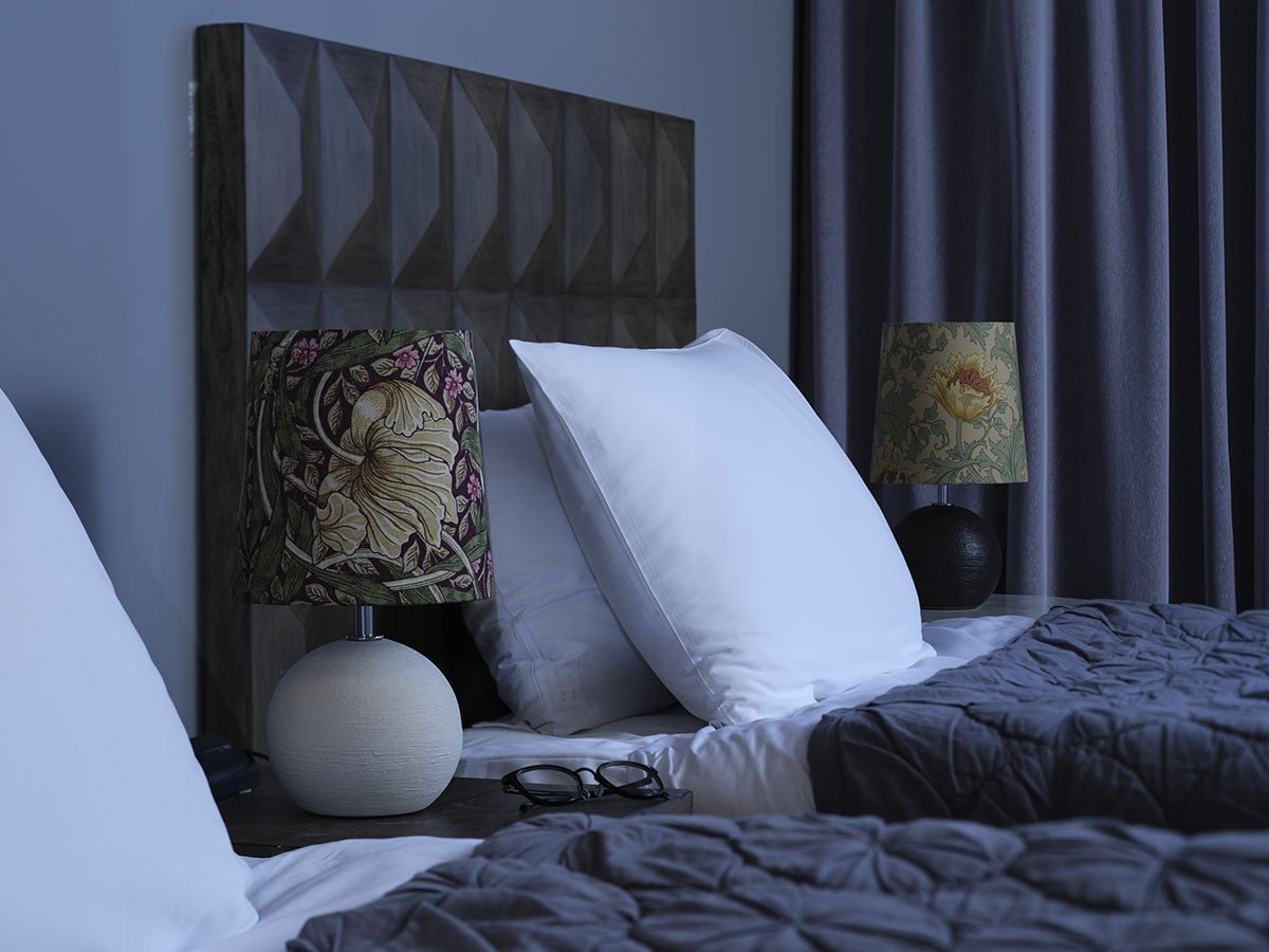 【フライミー ブラン/FLYMEe Blanc / GOODS】のTable Lamp pimpernel / テーブルランプ(ウィリアムモリス - ピンパーネル) インテリア・キッズ・メンズ・レディースファッション・服の通販 founy(ファニー) 　送料無料　Free Shipping　テクスチャー　Texture, Textured Fabric　テーブル　Table, Dining Table　ロンドン　London Style, British Inspired　ホーム・キャンプ・アウトドア・お取り寄せ　Home Living / Home & Lifestyle / Camping Gear / Outdoor Camping　家具・インテリア　Home Furniture & Interior. Stylish & Functional Living Spaces　ライト・照明　Lamps & Lighting Fixtures　|ID: prp329100004878159 ipo3291000000036390751