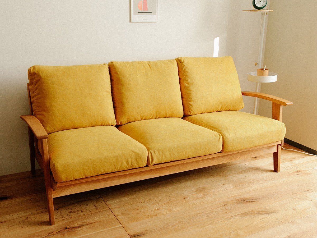 【ドアーズリビングプロダクツ/DOORS LIVING PRODUCTS / GOODS】のBothy Chiffon Sofa 3P / ボシー シフォンソファ 3P インテリア・キッズ・メンズ・レディースファッション・服の通販 founy(ファニー) 　シフォン　Chiffon, Lightweight Fabric　スタンダード　Standard, Basic　ファブリック　Fabric, Textile　フィット　Fit, Slim Fit　フレーム　Frame, Outline　リラックス　Relax, Relaxed Fit　ホーム・キャンプ・アウトドア・お取り寄せ　Home Living / Home & Lifestyle / Camping Gear / Outdoor Camping　家具・インテリア　Home Furniture & Interior. Stylish & Functional Living Spaces　ソファー　Couches & Sofas　張地:イエロー|ID: prp329100004878215 ipo3291000000036391242