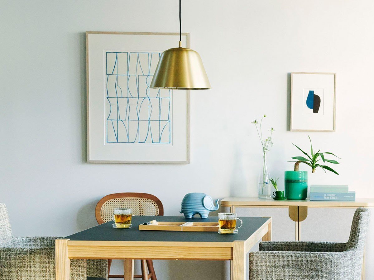 【イデー/IDEE / GOODS】のCAMPANA PENDANT LAMP L / カンパーナ ペンダントランプ L インテリア・キッズ・メンズ・レディースファッション・服の通販 founy(ファニー) 　テーブル　Table, Dining Table　バランス　Balance, Style Balance　フォルム　Silhouette, Form　モチーフ　Motif, Design Theme　ホーム・キャンプ・アウトドア・お取り寄せ　Home Living / Home & Lifestyle / Camping Gear / Outdoor Camping　家具・インテリア　Home Furniture & Interior. Stylish & Functional Living Spaces　ライト・照明　Lamps & Lighting Fixtures　ペンダントライト・吊り下げ照明　Pendant Light / Hanging Light Fixture　スタイリングイメージ|ID: prp329100004880248 ipo3291000000036422177