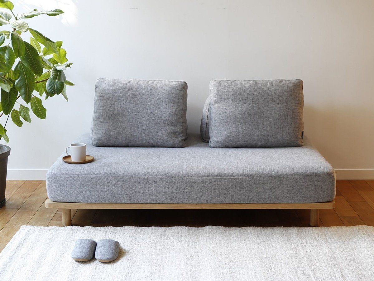 【フミ/Fumi / GOODS】の無駄のないソファ +pet / 無駄のないソファ ベース(ペット対応生地) インテリア・キッズ・メンズ・レディースファッション・服の通販 founy(ファニー) 　クッション　Cushion, Throw Pillow　コンパクト　Compact, Small Size　フラット　Flat, Flat Shoes　ホーム・キャンプ・アウトドア・お取り寄せ　Home Living / Home & Lifestyle / Camping Gear / Outdoor Camping　家具・インテリア　Home Furniture & Interior. Stylish & Functional Living Spaces　その他 インテリア雑貨、家具　Home Decor & Furniture Extras　山型のクッションは置き型のため、好きな位置に移動できます。底部に滑り止め機能がついていますので、安心|ID: prp329100004880346 ipo3291000000036424212