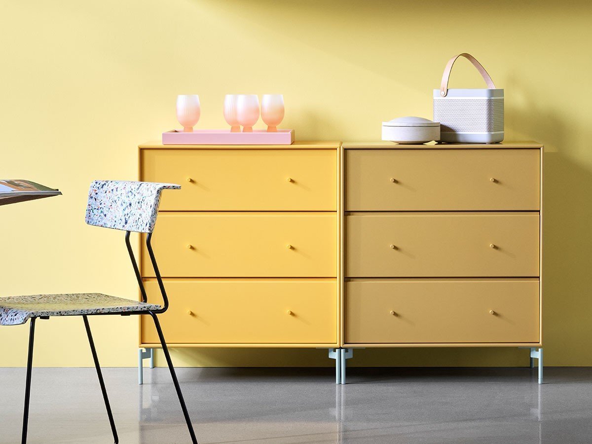 【モンタナ/Montana / GOODS】のMontana Selection Carry Dresser / モンタナ セレクション キャリー ドレッサー インテリア・キッズ・メンズ・レディースファッション・服の通販 founy(ファニー) 　送料無料　Free Shipping　シンプル　Simple, Minimal　スリム　Slim, Slim Fit　モダン　Modern, Contemporary　ホーム・キャンプ・アウトドア・お取り寄せ　Home Living / Home & Lifestyle / Camping Gear / Outdoor Camping　家具・インテリア　Home Furniture & Interior. Stylish & Functional Living Spaces　収納家具・キャビネット　Storage Furniture　チェスト・収納引き出し　Drawers / Storage Chest　ホーム・キャンプ・アウトドア・お取り寄せ　Home Living / Home & Lifestyle / Camping Gear / Outdoor Camping　家具・インテリア　Home Furniture & Interior. Stylish & Functional Living Spaces　ミラー・ドレッサー　Mirrors & Dressers　ドレッサー・ミラー付き化粧台　Vanity Table for Bedroom　左:アカシア / フリント / アカシア、右:クミン / フリント / クミン|ID: prp329100004880428 ipo3291000000036425426