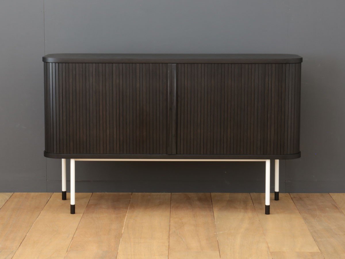 【アキ プラス/AKI+ / GOODS】のJYABARA Two Leaf Chest / ジャバラ ツーリーフ チェスト 高さ72cm インテリア・キッズ・メンズ・レディースファッション・服の通販 founy(ファニー) 　ホーム・キャンプ・アウトドア・お取り寄せ　Home Living / Home & Lifestyle / Camping Gear / Outdoor Camping　家具・インテリア　Home Furniture & Interior. Stylish & Functional Living Spaces　収納家具・キャビネット　Storage Furniture　チェスト・収納引き出し　Drawers / Storage Chest　ホーム・キャンプ・アウトドア・お取り寄せ　Home Living / Home & Lifestyle / Camping Gear / Outdoor Camping　家具・インテリア　Home Furniture & Interior. Stylish & Functional Living Spaces　収納家具・キャビネット　Storage Furniture　サイドボード・リビング収納　Cabinet / Storage Cabinet　本体ブラック、脚部スノーホワイト|ID: prp329100004880481 ipo3291000000036426092