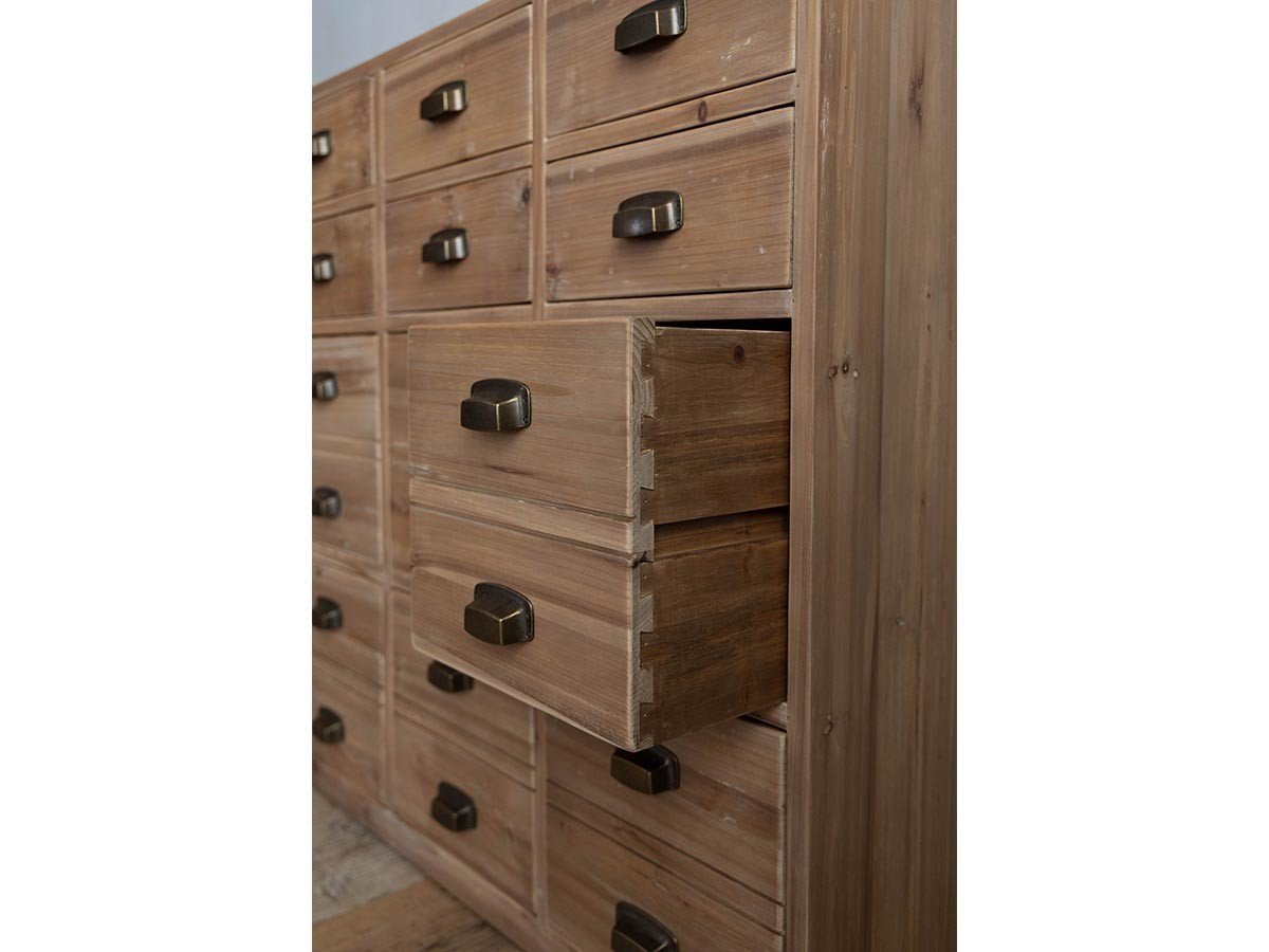 【ノットアンティークス/knot antiques / CRASH GATE / GOODS】のMIMOSA CHEST / ミモザ チェスト 幅30cm インテリア・キッズ・メンズ・レディースファッション・服の通販 founy(ファニー) 　コンパクト　Compact, Small Size　スリム　Slim, Slim Fit　テーブル　Table, Dining Table　フィット　Fit, Slim Fit　モチーフ　Motif, Design Theme　ホーム・キャンプ・アウトドア・お取り寄せ　Home Living / Home & Lifestyle / Camping Gear / Outdoor Camping　家具・インテリア　Home Furniture & Interior. Stylish & Functional Living Spaces　収納家具・キャビネット　Storage Furniture　チェスト・収納引き出し　Drawers / Storage Chest　参考イメージ|ID: prp329100004880528 ipo3291000000036426709