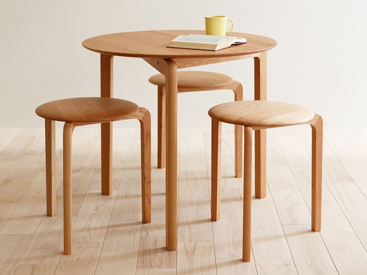 【フライミー ヴェール/FLYMEe vert / GOODS】のLISCIO CIRCLE DINING TABLE / リッショ サークルダイニングテーブル 84 インテリア・キッズ・メンズ・レディースファッション・服の通販 founy(ファニー) 　送料無料　Free Shipping　オイル　Body Oil　テーブル　Table, Dining Table　ラウンド　Round, Round Neck　ホーム・キャンプ・アウトドア・お取り寄せ　Home Living / Home & Lifestyle / Camping Gear / Outdoor Camping　家具・インテリア　Home Furniture & Interior. Stylish & Functional Living Spaces　テーブル　Dining, Coffee & Side Tables　ダイニングテーブル・食卓テーブル　Dining Tables　ホーム・キャンプ・アウトドア・お取り寄せ　Home Living / Home & Lifestyle / Camping Gear / Outdoor Camping　家具・インテリア　Home Furniture & Interior. Stylish & Functional Living Spaces　テーブル　Dining, Coffee & Side Tables　カフェテーブル・丸型テーブル　Cafe & Bistro Tables　ウッド:オーク|ID: prp329100004880643 ipo3291000000036427911