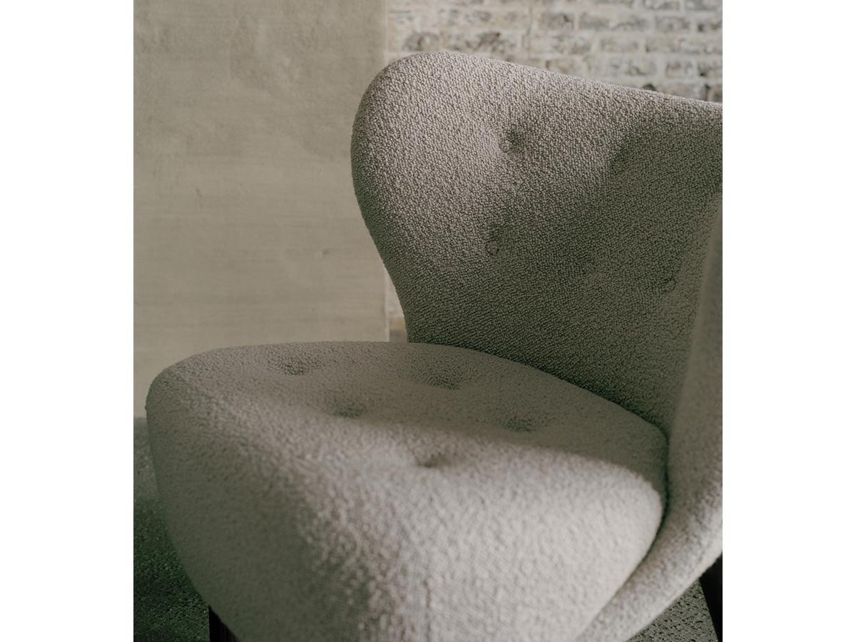 【アンドトラディション/&Tradition / GOODS】のLittle Petra VB1 / リトルペトラ VB1 インテリア・キッズ・メンズ・レディースファッション・服の通販 founy(ファニー) 　ニューヨーク　New York, NYC Style　フィット　Fit, Slim Fit　ホーム・キャンプ・アウトドア・お取り寄せ　Home Living / Home & Lifestyle / Camping Gear / Outdoor Camping　家具・インテリア　Home Furniture & Interior. Stylish & Functional Living Spaces　チェア・椅子　Seating & Chairs　ラウンジチェア・リクライナー　Lounge Chairs / Recliners　参考イメージ|ID: prp329100004881968 ipo3291000000036439504