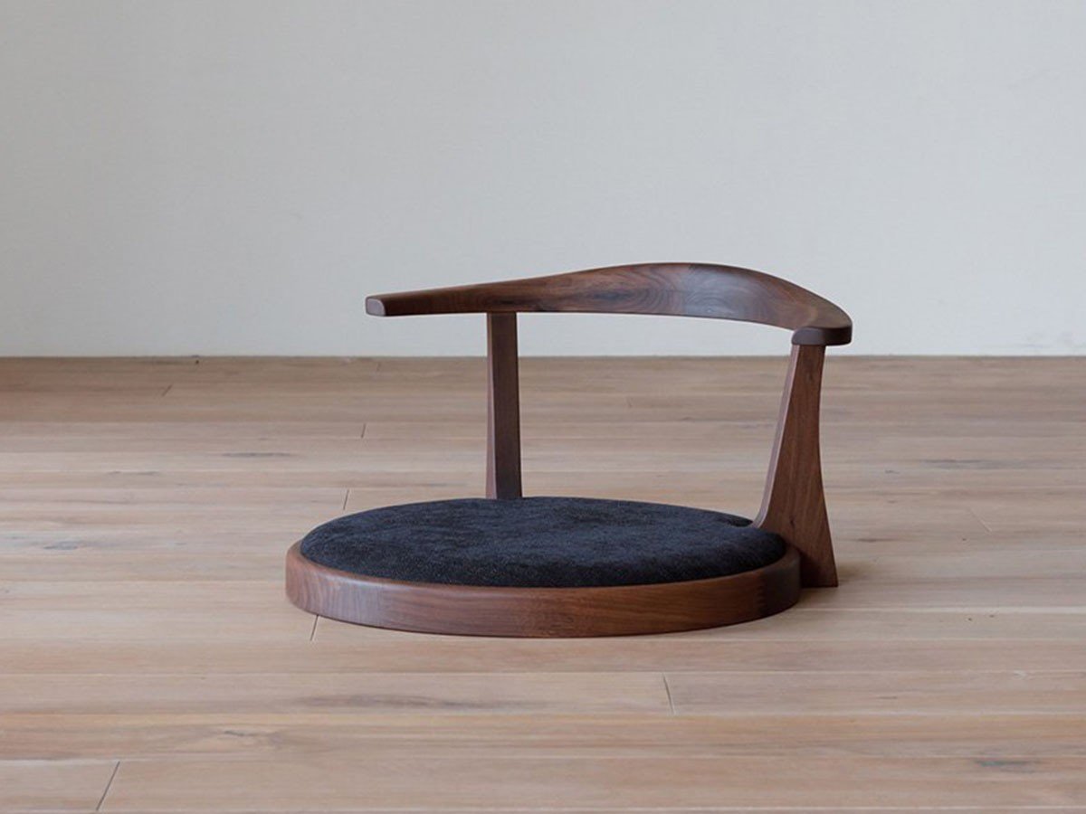 【ヒラシマ/HIRASHIMA / GOODS】のAGILE Zaisu / アジレ 座椅子 インテリア・キッズ・メンズ・レディースファッション・服の通販 founy(ファニー) フレーム Frame, Outline 送料無料 Free Shipping エレガント 上品 Elegant ホーム・キャンプ・アウトドア・お取り寄せ Home Living / Home & Lifestyle / Camping Gear / Outdoor Camping 家具・インテリア Home Furniture & Interior. Stylish & Functional Living Spaces チェア・椅子 Seating & Chairs ローチェア・和風座椅子 Floor & Low Chairs フレーム:ウォールナット|ID: prp329100004881972 ipo3291000000036439510