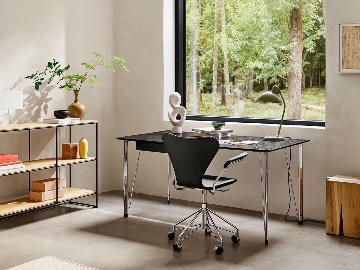【フリッツ ハンセン/FRITZ HANSEN / GOODS】のFH3605 DESK / FH3605 デスク 3605 インテリア・キッズ・メンズ・レディースファッション・服の通販 founy(ファニー) エレガント 上品 Elegant コンパクト Compact, Small Size シンプル Simple, Minimal デスク Desk, Work Desk フォルム Silhouette, Form モダン Modern, Contemporary ホーム・キャンプ・アウトドア・お取り寄せ Home Living / Home & Lifestyle / Camping Gear / Outdoor Camping 家具・インテリア Home Furniture & Interior. Stylish & Functional Living Spaces その他 インテリア雑貨、家具 Home Decor & Furniture Extras 参考イメージ|ID: prp329100004882403 ipo3291000000036443287