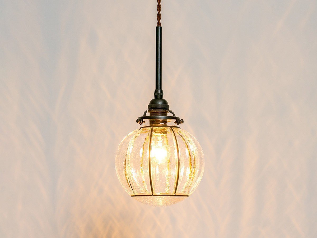 【フライミー ブラン/FLYMEe Blanc / GOODS】のPendant Light / ペンダントライト #121208 インテリア・キッズ・メンズ・レディースファッション・服の通販 founy(ファニー) 　送料無料　Free Shipping　ガラス　Glass, Glassware　コンパクト　Compact, Small Size　フォルム　Silhouette, Form　ホーム・キャンプ・アウトドア・お取り寄せ　Home Living / Home & Lifestyle / Camping Gear / Outdoor Camping　家具・インテリア　Home Furniture & Interior. Stylish & Functional Living Spaces　ライト・照明　Lamps & Lighting Fixtures　ペンダントライト・吊り下げ照明　Pendant Light / Hanging Light Fixture　真鍮黒染|ID: prp329100004882905 ipo3291000000036448377