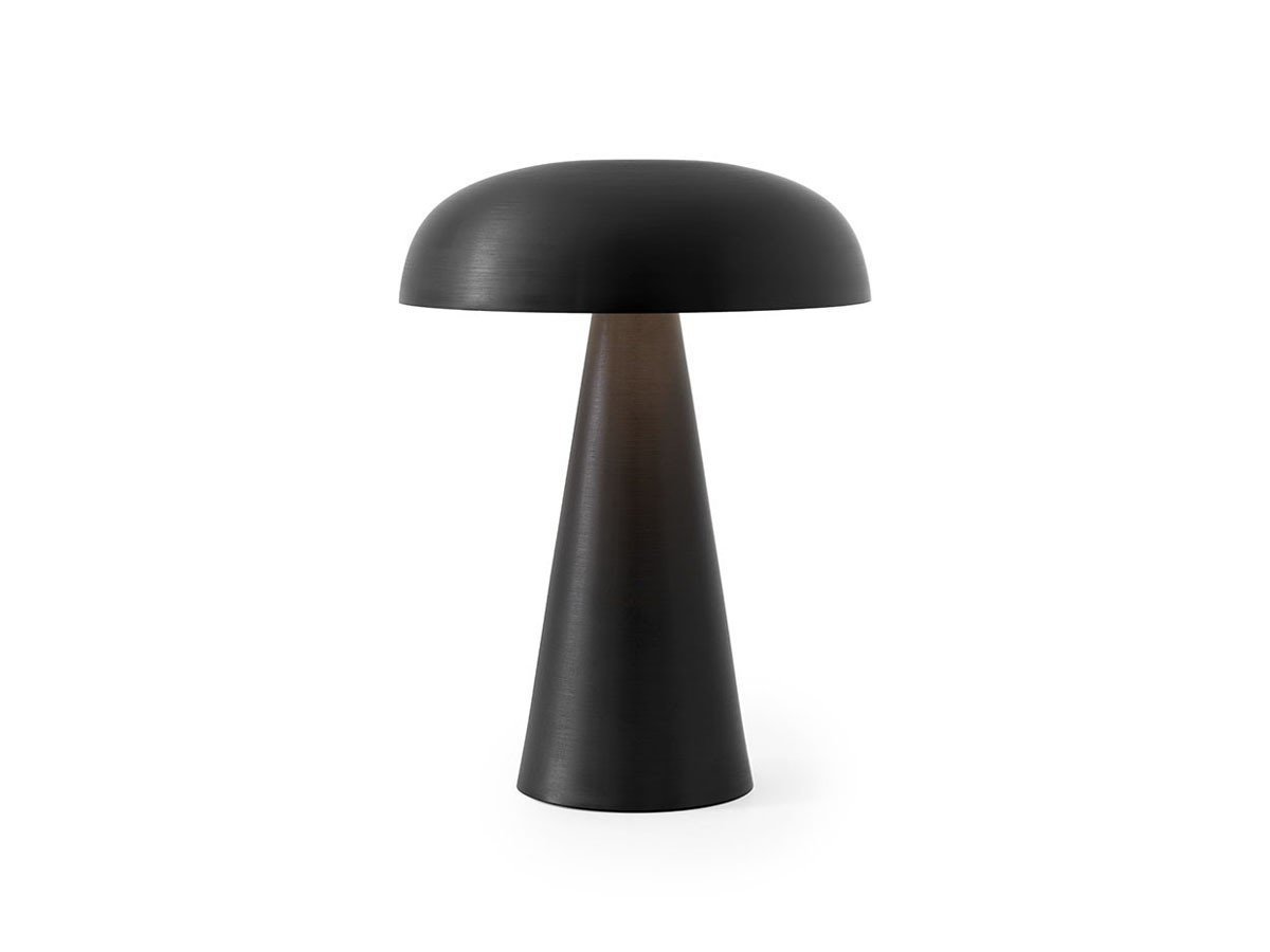 【アンドトラディション/&Tradition / GOODS】のComo Portable SC53 / コモ ポータブル SC53 インテリア・キッズ・メンズ・レディースファッション・服の通販 founy(ファニー) 送料無料 Free Shipping スリム Slim, Slim Fit テーブル Table, Dining Table ホーム・キャンプ・アウトドア・お取り寄せ Home Living / Home & Lifestyle / Camping Gear / Outdoor Camping 家具・インテリア Home Furniture & Interior. Stylish & Functional Living Spaces ライト・照明 Lamps & Lighting Fixtures ブラック|ID: prp329100004882910 ipo3291000000036448413