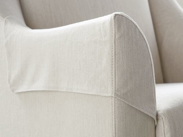 【フクラ/HUKLA / GOODS】のCARO 1P Sofa / カーロ 1人掛けソファ インテリア・キッズ・メンズ・レディースファッション・服の通販 founy(ファニー) 　エレガント 上品　Elegant　クッション　Cushion, Throw Pillow　クラシック　Classic, Timeless Style　シンプル　Simple, Minimal　フォルム　Silhouette, Form　フォーム　Form　モダン　Modern, Contemporary　ホーム・キャンプ・アウトドア・お取り寄せ　Home Living / Home & Lifestyle / Camping Gear / Outdoor Camping　家具・インテリア　Home Furniture & Interior. Stylish & Functional Living Spaces　ソファー　Couches & Sofas　アームカバーをご希望の場合、価格・納期は都度見積もりとなりますので、張地をご指定のうえ弊社までお問い|ID: prp329100004883327 ipo3291000000036452476