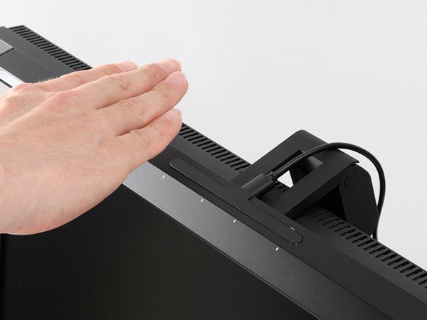 【フライミーワーク/FLYMEe Work / GOODS】のLED DESK LIGHT / LEDデスクライト #112046 インテリア・キッズ・メンズ・レディースファッション・服の通販 founy(ファニー) 　スタイリッシュ　Stylish, Fashionable　スプリング　Spring, Spring Collection　スポーツ　Sports, Activewear　スマート　Smart, Elegant　デスク　Desk, Work Desk　フェイス　Face, Facial Design　送料無料　Free Shipping　日本製　Made In Japan　ホーム・キャンプ・アウトドア・お取り寄せ　Home Living / Home & Lifestyle / Camping Gear / Outdoor Camping　家具・インテリア　Home Furniture & Interior. Stylish & Functional Living Spaces　ライト・照明　Lamps & Lighting Fixtures　デスクライト・卓上照明　Desk Lamp / Table Lamp / Study Light　タッチレスで点灯・消灯が切り替わります。|ID: prp329100004885372 ipo3291000000036470438