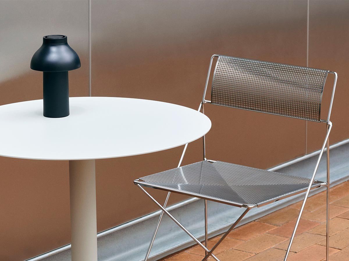 【ヘイ/HAY / GOODS】のPC PORTABLE / PC ポータブル(リサイクル仕様) インテリア・キッズ・メンズ・レディースファッション・服の通販 founy(ファニー) 　シェイプ　Shape, Slim Fit　テーブル　Table, Dining Table　ピーチ　Peach, Soft Touch　フランス　France, French　送料無料　Free Shipping　ホーム・キャンプ・アウトドア・お取り寄せ　Home Living / Home & Lifestyle / Camping Gear / Outdoor Camping　家具・インテリア　Home Furniture & Interior. Stylish & Functional Living Spaces　ライト・照明　Lamps & Lighting Fixtures　ソフトブラック|ID: prp329100004885804 ipo3291000000036474298