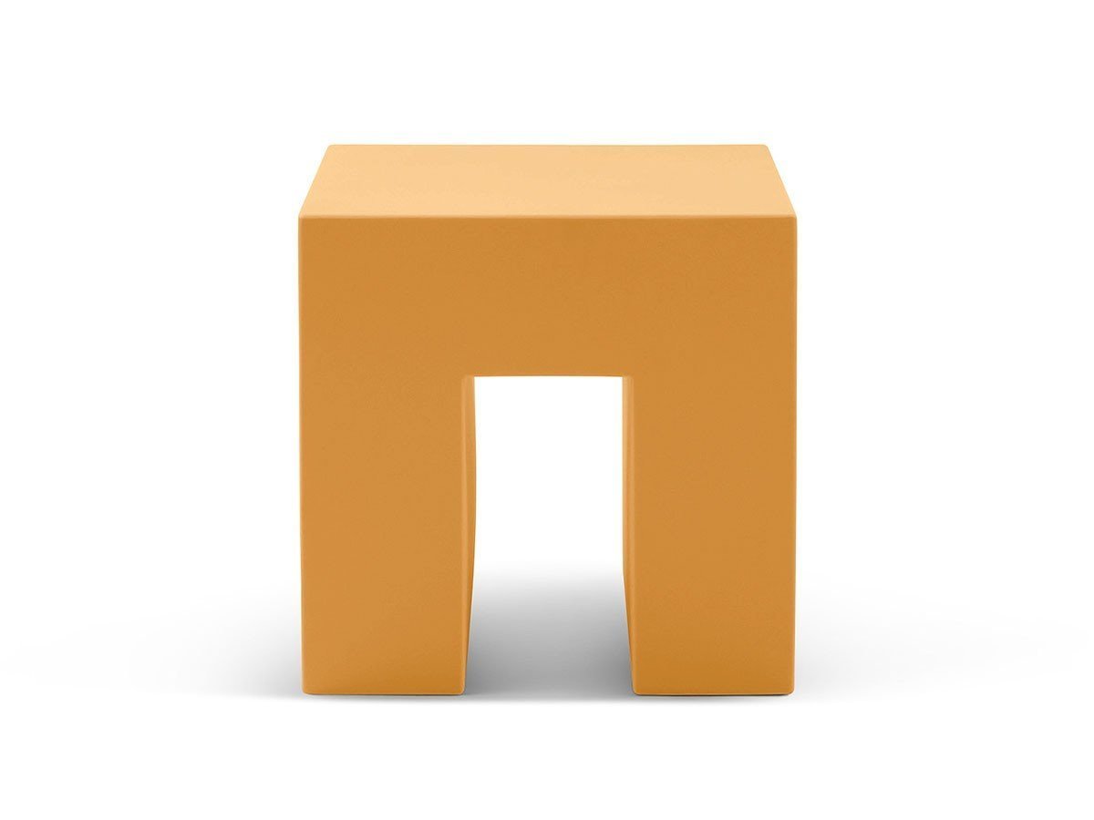 【ヘラー/Heller / GOODS】のVignelli Cube / ヴィネリ キューブ インテリア・キッズ・メンズ・レディースファッション・服の通販 founy(ファニー) 　イタリア　Italy　タオル　Towel, Bath Towel　テーブル　Table, Dining Table　モダン　Modern, Contemporary　送料無料　Free Shipping　ホーム・キャンプ・アウトドア・お取り寄せ　Home Living / Home & Lifestyle / Camping Gear / Outdoor Camping　家具・インテリア　Home Furniture & Interior. Stylish & Functional Living Spaces　チェア・椅子　Seating & Chairs　スツール・バースツール　Stools & Bar Stools　ホーム・キャンプ・アウトドア・お取り寄せ　Home Living / Home & Lifestyle / Camping Gear / Outdoor Camping　家具・インテリア　Home Furniture & Interior. Stylish & Functional Living Spaces　テーブル　Dining, Coffee & Side Tables　サイドテーブル・ナイトテーブル　Side & End Tables　オークル|ID: prp329100004886328 ipo3291000000036482179