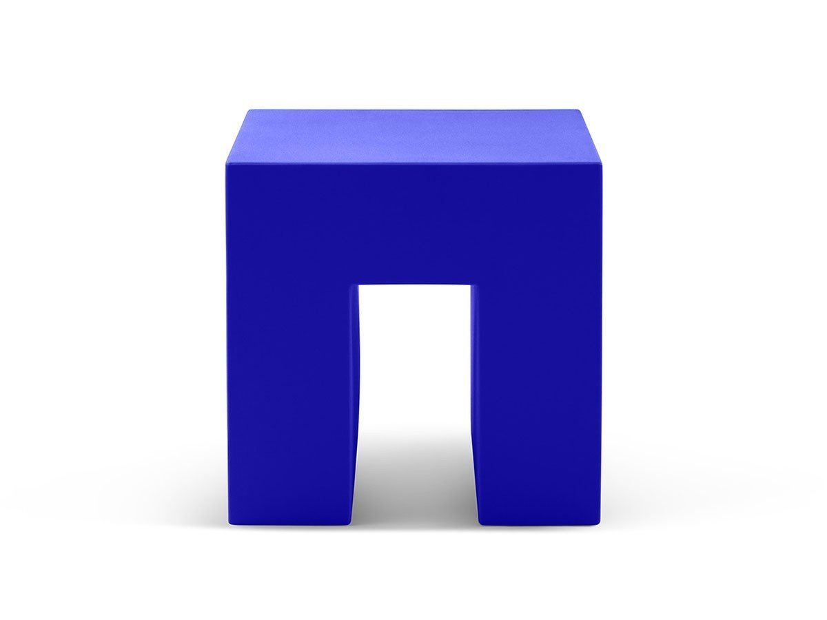 【ヘラー/Heller / GOODS】のVignelli Cube / ヴィネリ キューブ インテリア・キッズ・メンズ・レディースファッション・服の通販 founy(ファニー) 　イタリア　Italy　タオル　Towel, Bath Towel　テーブル　Table, Dining Table　モダン　Modern, Contemporary　送料無料　Free Shipping　ホーム・キャンプ・アウトドア・お取り寄せ　Home Living / Home & Lifestyle / Camping Gear / Outdoor Camping　家具・インテリア　Home Furniture & Interior. Stylish & Functional Living Spaces　チェア・椅子　Seating & Chairs　スツール・バースツール　Stools & Bar Stools　ホーム・キャンプ・アウトドア・お取り寄せ　Home Living / Home & Lifestyle / Camping Gear / Outdoor Camping　家具・インテリア　Home Furniture & Interior. Stylish & Functional Living Spaces　テーブル　Dining, Coffee & Side Tables　サイドテーブル・ナイトテーブル　Side & End Tables　ブルー|ID: prp329100004886328 ipo3291000000036482183