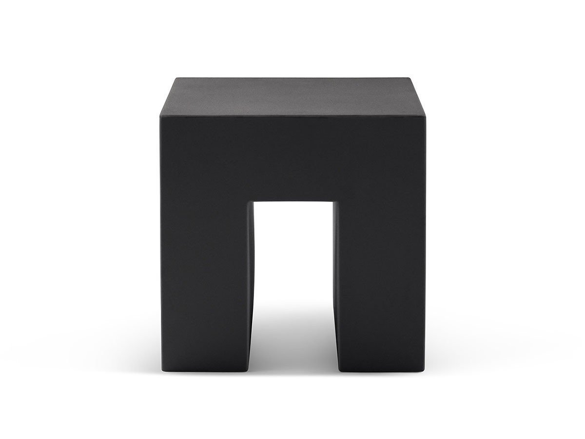 【ヘラー/Heller / GOODS】のVignelli Cube / ヴィネリ キューブ インテリア・キッズ・メンズ・レディースファッション・服の通販 founy(ファニー) 　イタリア　Italy　タオル　Towel, Bath Towel　テーブル　Table, Dining Table　モダン　Modern, Contemporary　送料無料　Free Shipping　ホーム・キャンプ・アウトドア・お取り寄せ　Home Living / Home & Lifestyle / Camping Gear / Outdoor Camping　家具・インテリア　Home Furniture & Interior. Stylish & Functional Living Spaces　チェア・椅子　Seating & Chairs　スツール・バースツール　Stools & Bar Stools　ホーム・キャンプ・アウトドア・お取り寄せ　Home Living / Home & Lifestyle / Camping Gear / Outdoor Camping　家具・インテリア　Home Furniture & Interior. Stylish & Functional Living Spaces　テーブル　Dining, Coffee & Side Tables　サイドテーブル・ナイトテーブル　Side & End Tables　ダークグレイ|ID: prp329100004886328 ipo3291000000036482196