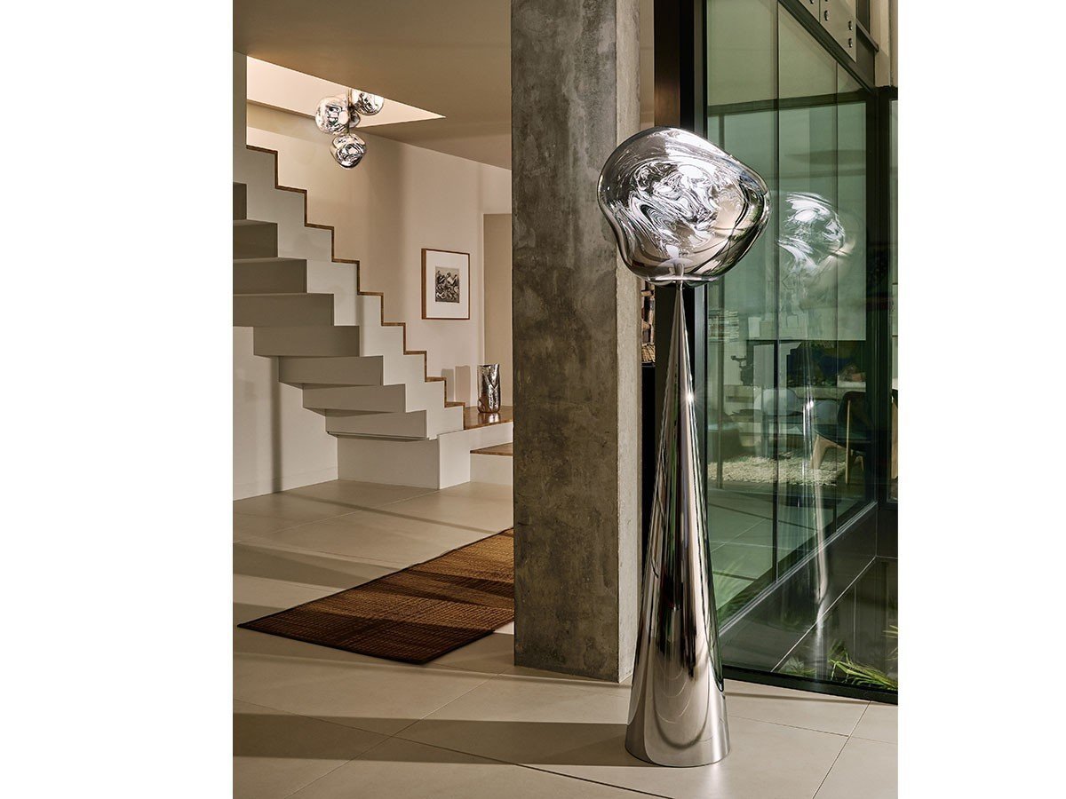 【トム ディクソン/Tom Dixon / GOODS】のMelt Cone Fat Floor / メルト コーンファット フロアライト インテリア・キッズ・メンズ・レディースファッション・服の通販 founy(ファニー) 　ガラス　Glass, Glassware　コレクション　Collection, Seasonal Line　シェイプ　Shape, Slim Fit　ハンド　Hand, Handmade　バランス　Balance, Style Balance　送料無料　Free Shipping　ホーム・キャンプ・アウトドア・お取り寄せ　Home Living / Home & Lifestyle / Camping Gear / Outdoor Camping　家具・インテリア　Home Furniture & Interior. Stylish & Functional Living Spaces　ライト・照明　Lamps & Lighting Fixtures　フロアランプ・スタンドライト　Floor Lamp / Standing Lamp　シェードクローム、ベースシルバー|ID: prp329100004889668 ipo3291000000036536183