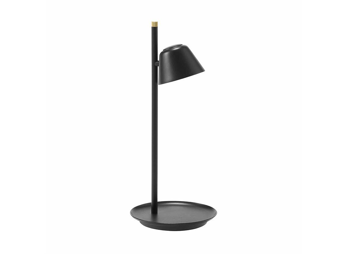 【イデー/IDEE / GOODS】のCAMPANA TABLE LAMP / カンパーナ テーブルランプ インテリア・キッズ・メンズ・レディースファッション・服の通販 founy(ファニー) アクセサリー Fashion Accessories テーブル Table, Dining Table デスク Desk, Work Desk バランス Balance, Style Balance フォルム Silhouette, Form プレート Plate, Dish モチーフ Motif, Design Theme 腕時計 Wristwatch ホーム・キャンプ・アウトドア・お取り寄せ Home Living / Home & Lifestyle / Camping Gear / Outdoor Camping 家具・インテリア Home Furniture & Interior. Stylish & Functional Living Spaces ライト・照明 Lamps & Lighting Fixtures ブラック|ID: prp329100004889714 ipo3291000000036536736