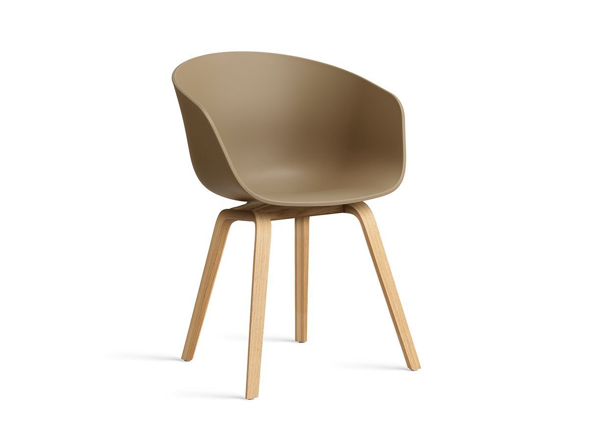 【ヘイ/HAY】のABOUT A CHAIR AAC22 2.0 / アバウト ア チェア AAC22 2.0 インテリア・キッズ・メンズ・レディースファッション・服の通販 founy(ファウニー) 　送料無料　Free Shipping　クラシック　Classic, Timeless Style　ホーム・キャンプ・アウトドア・お取り寄せ　Home Living / Home & Lifestyle / Camping Gear / Outdoor Camping　家具・インテリア　Home Furniture & Interior. Stylish & Functional Living Spaces　チェア・椅子　Seating & Chairs　ダイニングチェア・木製チェア　Dining Chairs　クレイ|ID: prp329100004889869 ipo3291000000037067050