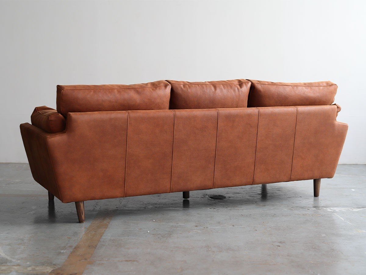 【ノーウェアライクホーム/NOWHERE LIKE HOME / GOODS】のLIIKE Sofa / リーケ 2.5人掛けソファ インテリア・キッズ・メンズ・レディースファッション・服の通販 founy(ファニー) 　オイル　Body Oil　クッション　Cushion, Throw Pillow　フェザー　Feather, Feather Detail　フォーム　Form　ベーシック　Basic, Essential　ホーム・キャンプ・アウトドア・お取り寄せ　Home Living / Home & Lifestyle / Camping Gear / Outdoor Camping　家具・インテリア　Home Furniture & Interior. Stylish & Functional Living Spaces　ソファー　Couches & Sofas　参考イメージ|ID: prp329100004890254 ipo3291000000036544147