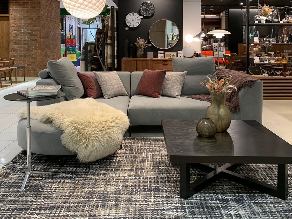 【リアルスタイル/REAL STYLE / GOODS】のKINGSTON sofa 1.5P side arm / キングストン ソファ 1.5P片肘 インテリア・キッズ・メンズ・レディースファッション・服の通販 founy(ファニー) 　シンプル　Simple, Minimal　リアル　Real, Realistic　ホーム・キャンプ・アウトドア・お取り寄せ　Home Living / Home & Lifestyle / Camping Gear / Outdoor Camping　家具・インテリア　Home Furniture & Interior. Stylish & Functional Living Spaces　ソファー　Couches & Sofas　シリーズ参考イメージ|ID: prp329100004890259 ipo3291000000036544300