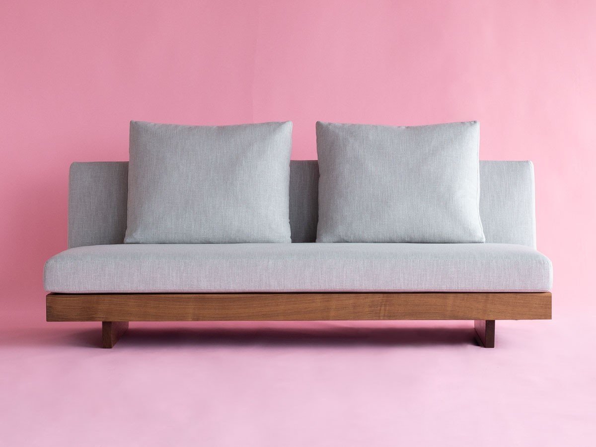 【ヌースプロジェクツ/NOUS PROJECTS / GOODS】のTORENO SOFA + COUCH / トレノ ソファ + カウチ インテリア・キッズ・メンズ・レディースファッション・服の通販 founy(ファニー) 　クッション　Cushion, Throw Pillow　バランス　Balance, Style Balance　フィット　Fit, Slim Fit　フェザー　Feather, Feather Detail　フォーム　Form　ホーム・キャンプ・アウトドア・お取り寄せ　Home Living / Home & Lifestyle / Camping Gear / Outdoor Camping　家具・インテリア　Home Furniture & Interior. Stylish & Functional Living Spaces　ソファー　Couches & Sofas　カウチソファ・シェーズロング　Chaise Lounge Sofas　張地:セージ 2(クラス II)、脚部:ウォルナット(オイル塗装)、ソファサイズ:幅180cm|ID: prp329100004890264 ipo3291000000036544363