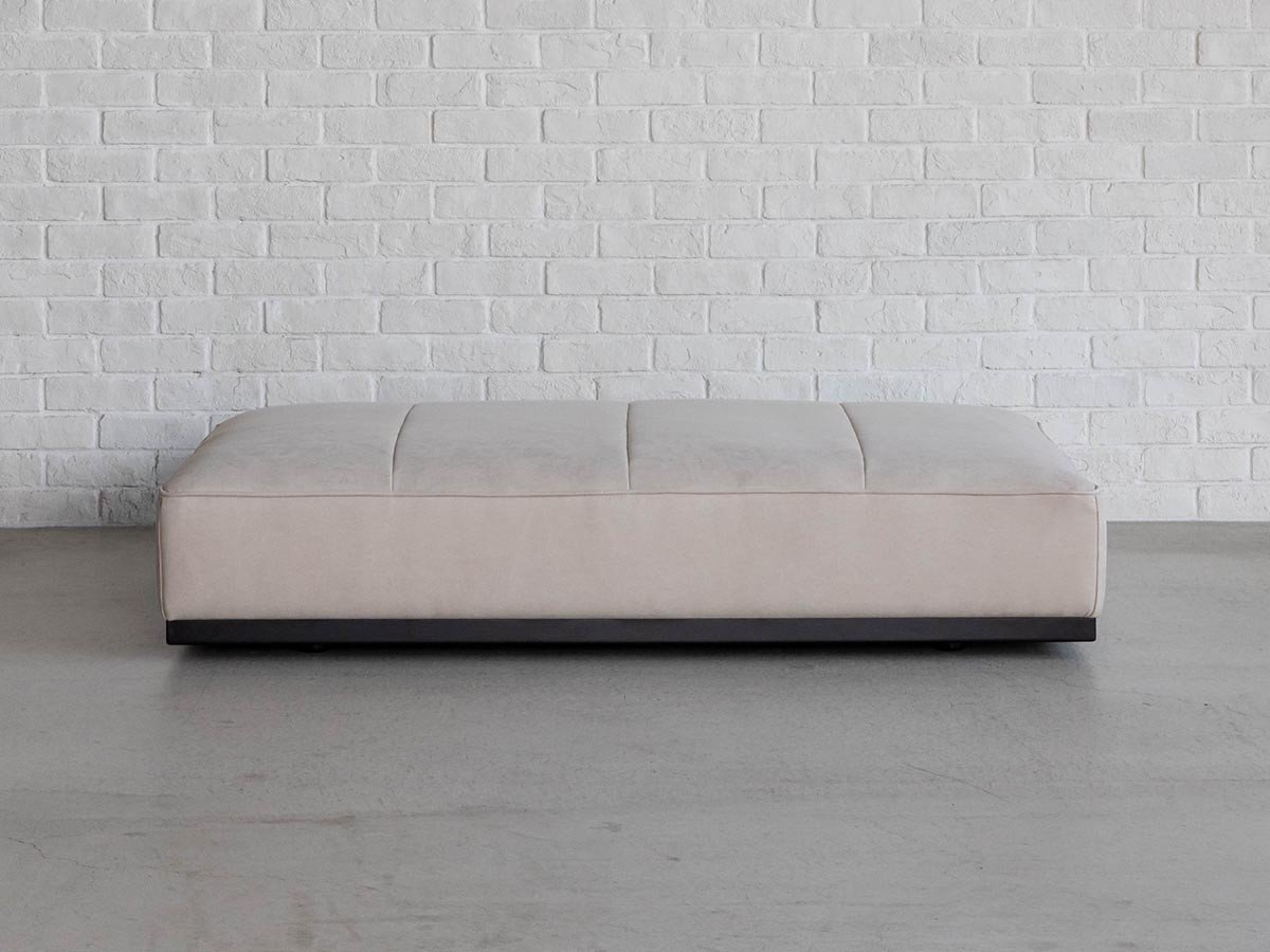 【オアシス/OASIS / GOODS】のGLOW SOFA / グロー ソファ 2人掛けベース + 背クッション2点 インテリア・キッズ・メンズ・レディースファッション・服の通販 founy(ファニー) クッション Cushion, Throw Pillow バランス Balance, Style Balance フラット Flat, Flat Shoes モコモコ Fuzzy, Fluffy モダン Modern, Contemporary ホーム・キャンプ・アウトドア・お取り寄せ Home Living / Home & Lifestyle / Camping Gear / Outdoor Camping 家具・インテリア Home Furniture & Interior. Stylish & Functional Living Spaces ソファー Couches & Sofas 短脚使用イメージ|ID: prp329100004890273 ipo3291000000036544562