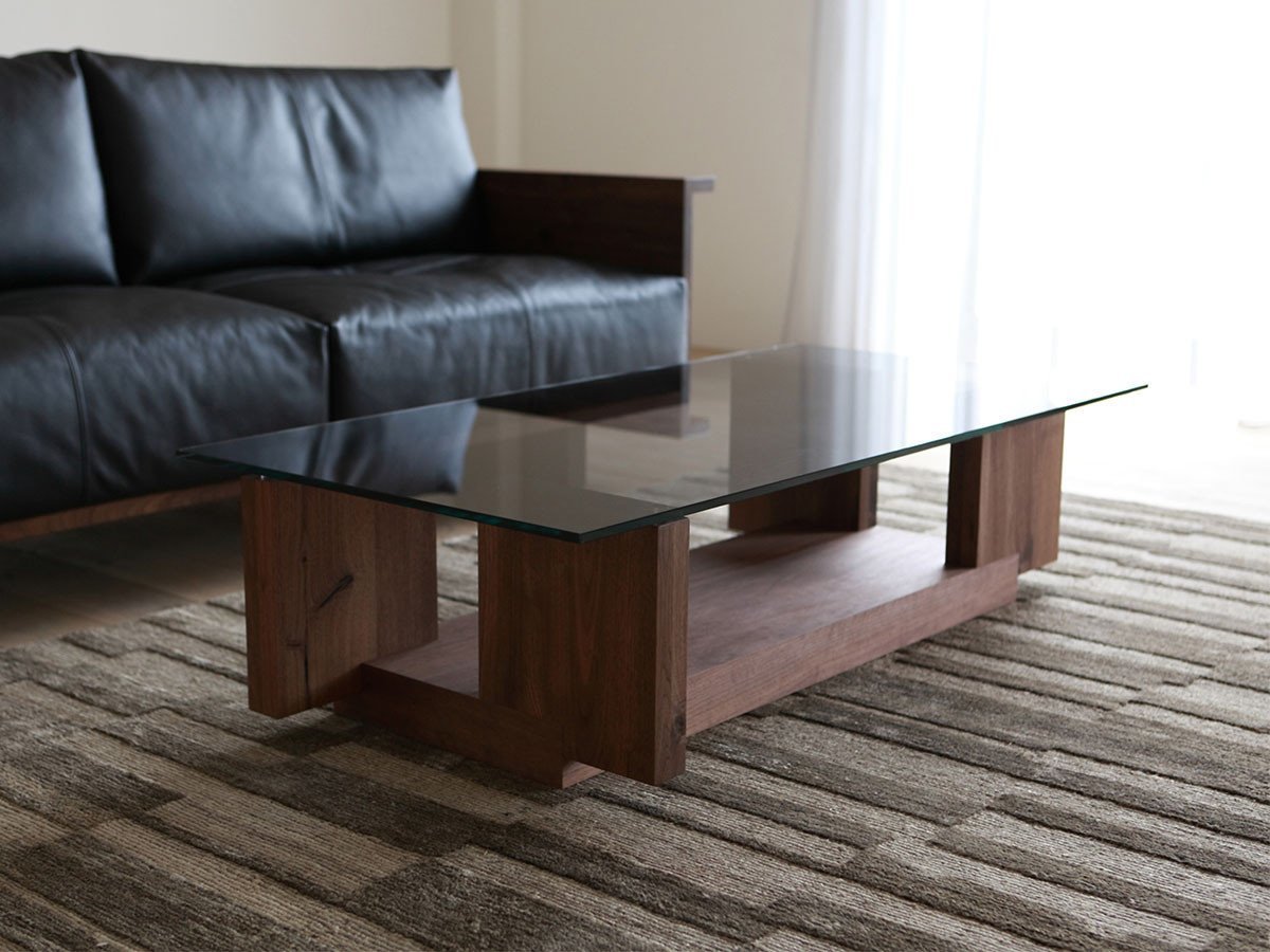 【ヒラシマ/HIRASHIMA / GOODS】のCARAMELLA Living Table glass / カラメッラ リビングテーブル(ガラス) インテリア・キッズ・メンズ・レディースファッション・服の通販 founy(ファニー) 　ガラス　Glass, Glassware　テーブル　Table, Dining Table　バランス　Balance, Style Balance　ホーム・キャンプ・アウトドア・お取り寄せ　Home Living / Home & Lifestyle / Camping Gear / Outdoor Camping　家具・インテリア　Home Furniture & Interior. Stylish & Functional Living Spaces　テーブル　Dining, Coffee & Side Tables　ローテーブル・センターテーブル　Coffee & Center Tables　ウッド:ウォールナット、サイズ:幅120 × 奥行60cm 参考イメージ|ID: prp329100004890343 ipo3291000000036545552