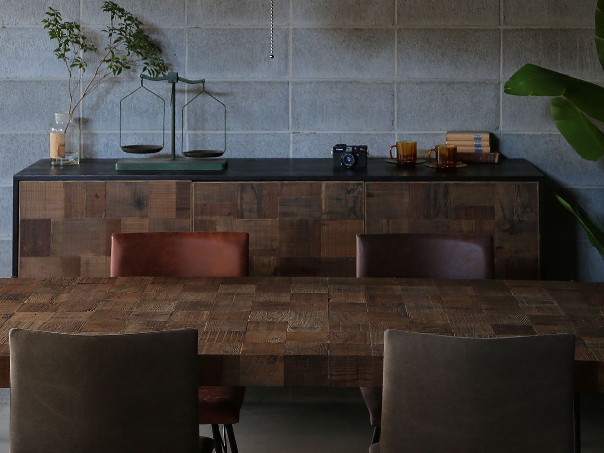 【ノットアンティークス/knot antiques / CRASH GATE / GOODS】のDARS DINING TABLE / ダース ダイニングテーブル 幅150cm インテリア・キッズ・メンズ・レディースファッション・服の通販 founy(ファニー) 　テーブル　Table, Dining Table　フォルム　Silhouette, Form　ホーム・キャンプ・アウトドア・お取り寄せ　Home Living / Home & Lifestyle / Camping Gear / Outdoor Camping　家具・インテリア　Home Furniture & Interior. Stylish & Functional Living Spaces　テーブル　Dining, Coffee & Side Tables　ダイニングテーブル・食卓テーブル　Dining Tables　参考イメージ|ID: prp329100004890375 ipo3291000000036545821