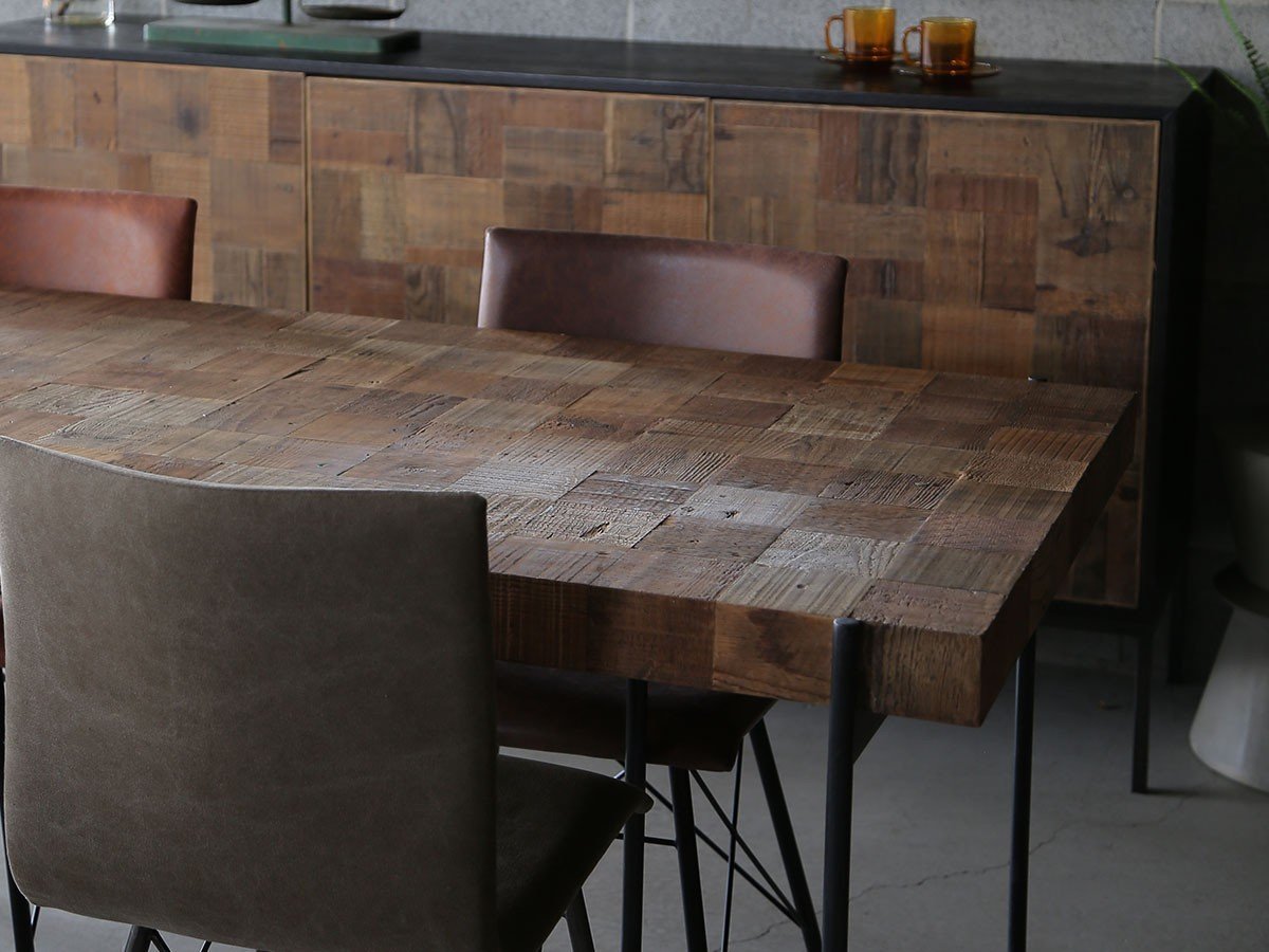 【ノットアンティークス/knot antiques / CRASH GATE / GOODS】のDARS DINING TABLE / ダース ダイニングテーブル 幅150cm インテリア・キッズ・メンズ・レディースファッション・服の通販 founy(ファニー) 　テーブル　Table, Dining Table　フォルム　Silhouette, Form　ホーム・キャンプ・アウトドア・お取り寄せ　Home Living / Home & Lifestyle / Camping Gear / Outdoor Camping　家具・インテリア　Home Furniture & Interior. Stylish & Functional Living Spaces　テーブル　Dining, Coffee & Side Tables　ダイニングテーブル・食卓テーブル　Dining Tables　参考イメージ|ID: prp329100004890375 ipo3291000000036545825