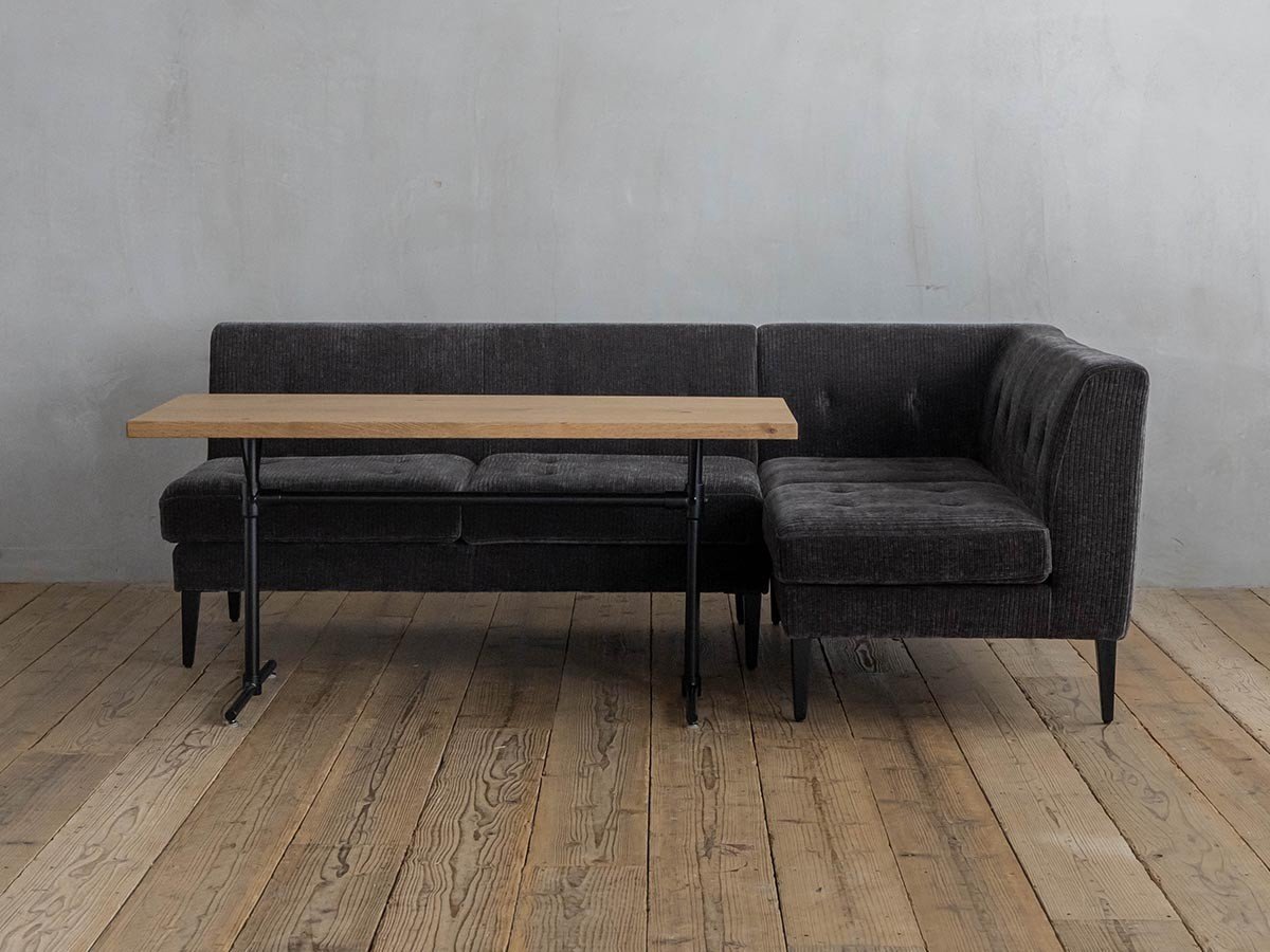 【ノットアンティークス/knot antiques / CRASH GATE / GOODS】のGRESS SOFA / グレス 2人掛けソファ 片肘(ジャガード) インテリア・キッズ・メンズ・レディースファッション・服の通販 founy(ファニー) 　ヴィンテージ　Vintage Style　スリム　Slim, Slim Fit　タオル　Towel, Bath Towel　テーブル　Table, Dining Table　ホーム・キャンプ・アウトドア・お取り寄せ　Home Living / Home & Lifestyle / Camping Gear / Outdoor Camping　家具・インテリア　Home Furniture & Interior. Stylish & Functional Living Spaces　ソファー　Couches & Sofas　タイプ:右肘、張地:スモークブラック|ID: prp329100004895887 ipo3291000000036603202