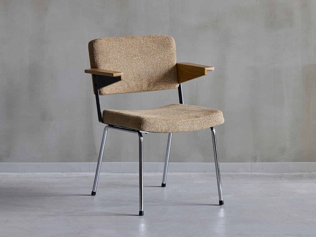 【ボンド/bond / GOODS】のKICKS Dining Chair / キックス ダイニングチェア インテリア・キッズ・メンズ・レディースファッション・服の通販 founy(ファニー) 送料無料 Free Shipping ウッド Wooden Design フォルム Silhouette, Form フレーム Frame, Outline ホーム・キャンプ・アウトドア・お取り寄せ Home Living / Home & Lifestyle / Camping Gear / Outdoor Camping 家具・インテリア Home Furniture & Interior. Stylish & Functional Living Spaces チェア・椅子 Seating & Chairs ダイニングチェア・木製チェア Dining Chairs 張地:ライトブラウン|ID: prp329100004896796 ipo3291000000036613151