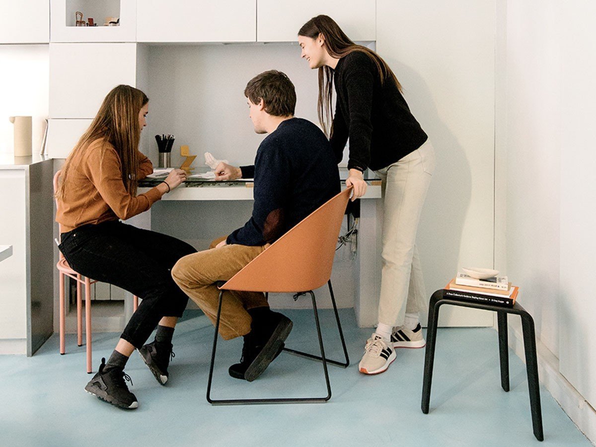 【アルペール/arper / GOODS】のCila Chair / シーラ アームレスチェア スレッド脚 インテリア・キッズ・メンズ・レディースファッション・服の通販 founy(ファニー) シンプル Simple, Minimal スリム Slim, Slim Fit ドレス Dress, One-Piece 送料無料 Free Shipping ホーム・キャンプ・アウトドア・お取り寄せ Home Living / Home & Lifestyle / Camping Gear / Outdoor Camping 家具・インテリア Home Furniture & Interior. Stylish & Functional Living Spaces チェア・椅子 Seating & Chairs ダイニングチェア・木製チェア Dining Chairs 参考イメージ|ID: prp329100004896836 ipo3291000000036614304