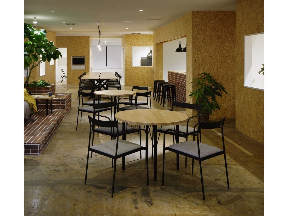 【杉山製作所/Sugiyama Seisakusho / GOODS】のCoFe PF ARM CHAIR / コフェ PF アームチェア インテリア・キッズ・メンズ・レディースファッション・服の通販 founy(ファニー) 　送料無料　Free Shipping　コンパクト　Compact, Small Size　シンプル　Simple, Minimal　フラット　Flat, Flat Shoes　フレーム　Frame, Outline　ホーム・キャンプ・アウトドア・お取り寄せ　Home Living / Home & Lifestyle / Camping Gear / Outdoor Camping　家具・インテリア　Home Furniture & Interior. Stylish & Functional Living Spaces　チェア・椅子　Seating & Chairs　ダイニングチェア・木製チェア　Dining Chairs　ホーム・キャンプ・アウトドア・お取り寄せ　Home Living / Home & Lifestyle / Camping Gear / Outdoor Camping　家具・インテリア　Home Furniture & Interior. Stylish & Functional Living Spaces　チェア・椅子　Seating & Chairs　アームチェア・アクセントチェア　Armchairs & Accent Chairs　Photo:Forward Storoke inc.|ID: prp329100004896844 ipo3291000000036614592