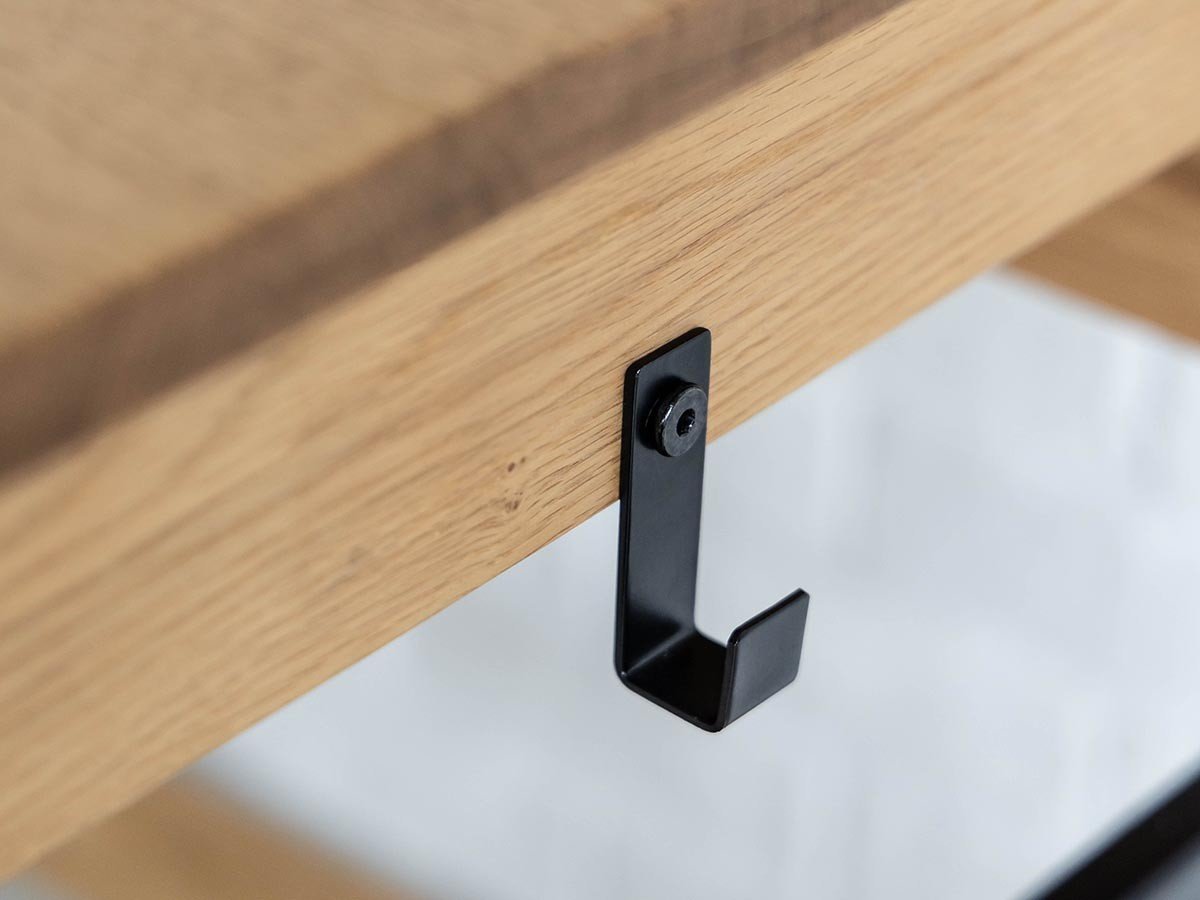 【イージーライフ/Easy Life / GOODS】のGAKUTO DESK / ガクト デスク 幅150cm + 上置き インテリア・キッズ・メンズ・レディースファッション・服の通販 founy(ファニー) 　シンプル　Simple, Minimal　ステーショナリー　Stationery, Office Supplies　デスク　Desk, Work Desk　ベビー　Baby, Babywear　ホーム・キャンプ・アウトドア・お取り寄せ　Home Living / Home & Lifestyle / Camping Gear / Outdoor Camping　家具・インテリア　Home Furniture & Interior. Stylish & Functional Living Spaces　キッズ家具　Children's Furniture & Storage　キッズデスク・学習テーブル・幼児用机　Kids Desk / Study Table for Kids / Toddler Table Set　両サイドにフックが付属します。|ID: prp329100004896891 ipo3291000000036616258