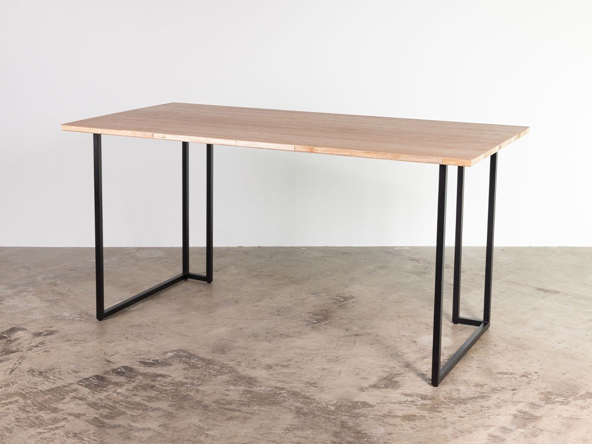 【ボーダレス/BORDERLESS / GOODS】のcect / セクト デスク(ラワン天板) インテリア・キッズ・メンズ・レディースファッション・服の通販 founy(ファニー) 　送料無料　Free Shipping　シンプル　Simple, Minimal　デスク　Desk, Work Desk　バランス　Balance, Style Balance　フレーム　Frame, Outline　モダン　Modern, Contemporary　ホーム・キャンプ・アウトドア・お取り寄せ　Home Living / Home & Lifestyle / Camping Gear / Outdoor Camping　家具・インテリア　Home Furniture & Interior. Stylish & Functional Living Spaces　その他 インテリア雑貨、家具　Home Decor & Furniture Extras　サイズ:幅140cm|ID: prp329100004896901 ipo3291000000036616511