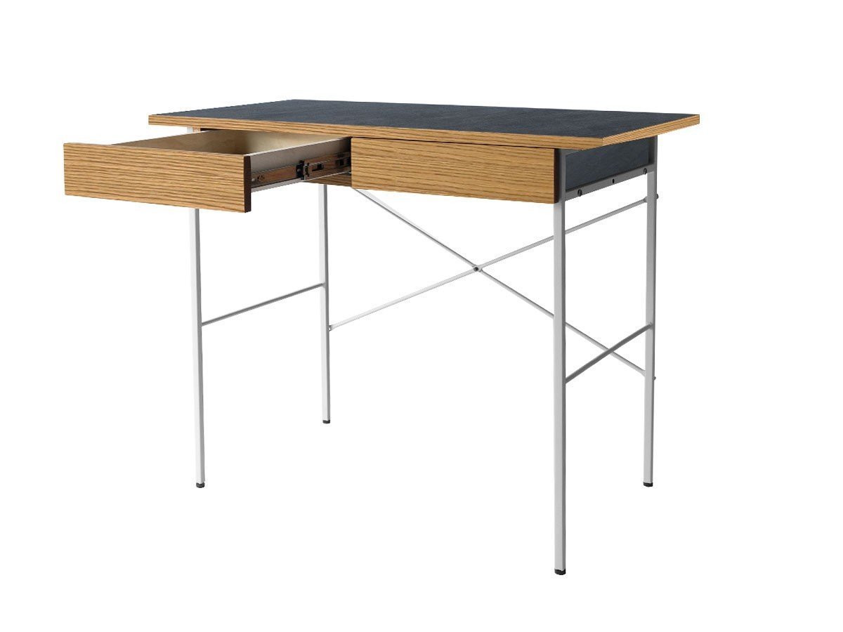 【アデペシュ/a.depeche / GOODS】のPOL desk 900 wide / ポル デスク 900 ワイド インテリア・キッズ・メンズ・レディースファッション・服の通販 founy(ファニー) 　ステーショナリー　Stationery, Office Supplies　スリム　Slim, Slim Fit　デスク　Desk, Work Desk　フレーム　Frame, Outline　モダン　Modern, Contemporary　ワイド　Wide, Wide Fit　ワーク　Workwear, Utility Style　おすすめ　Recommended / Our Picks　ホーム・キャンプ・アウトドア・お取り寄せ　Home Living / Home & Lifestyle / Camping Gear / Outdoor Camping　家具・インテリア　Home Furniture & Interior. Stylish & Functional Living Spaces　その他 インテリア雑貨、家具　Home Decor & Furniture Extras　本体ストーン、フレームユロップグレー|ID: prp329100004896906 ipo3291000000036616632