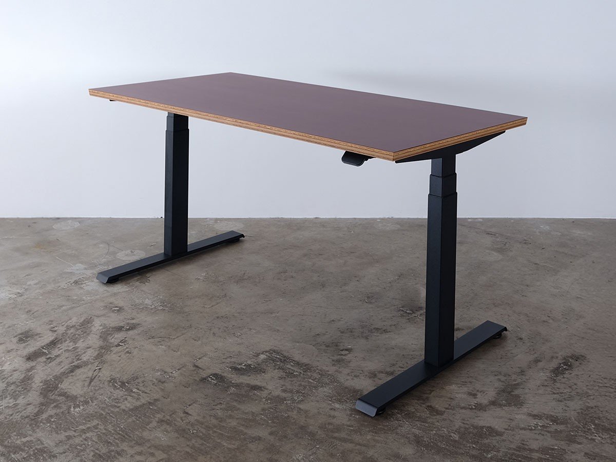 【ボーダレス/BORDERLESS / GOODS】のFeEL / フィール 電動昇降デスク(ウォールナット天板) インテリア・キッズ・メンズ・レディースファッション・服の通販 founy(ファニー) 　ウッド　Wooden Design　テーブル　Table, Dining Table　デスク　Desk, Work Desk　バランス　Balance, Style Balance　ローズ　Rose, Rose Motif　送料無料　Free Shipping　ビジネス 仕事 通勤　Business / Work / Commuting　ホーム・キャンプ・アウトドア・お取り寄せ　Home Living / Home & Lifestyle / Camping Gear / Outdoor Camping　家具・インテリア　Home Furniture & Interior. Stylish & Functional Living Spaces　その他 インテリア雑貨、家具　Home Decor & Furniture Extras　脚部ブラック、サイズ:幅140cm|ID: prp329100004896933 ipo3291000000036617431