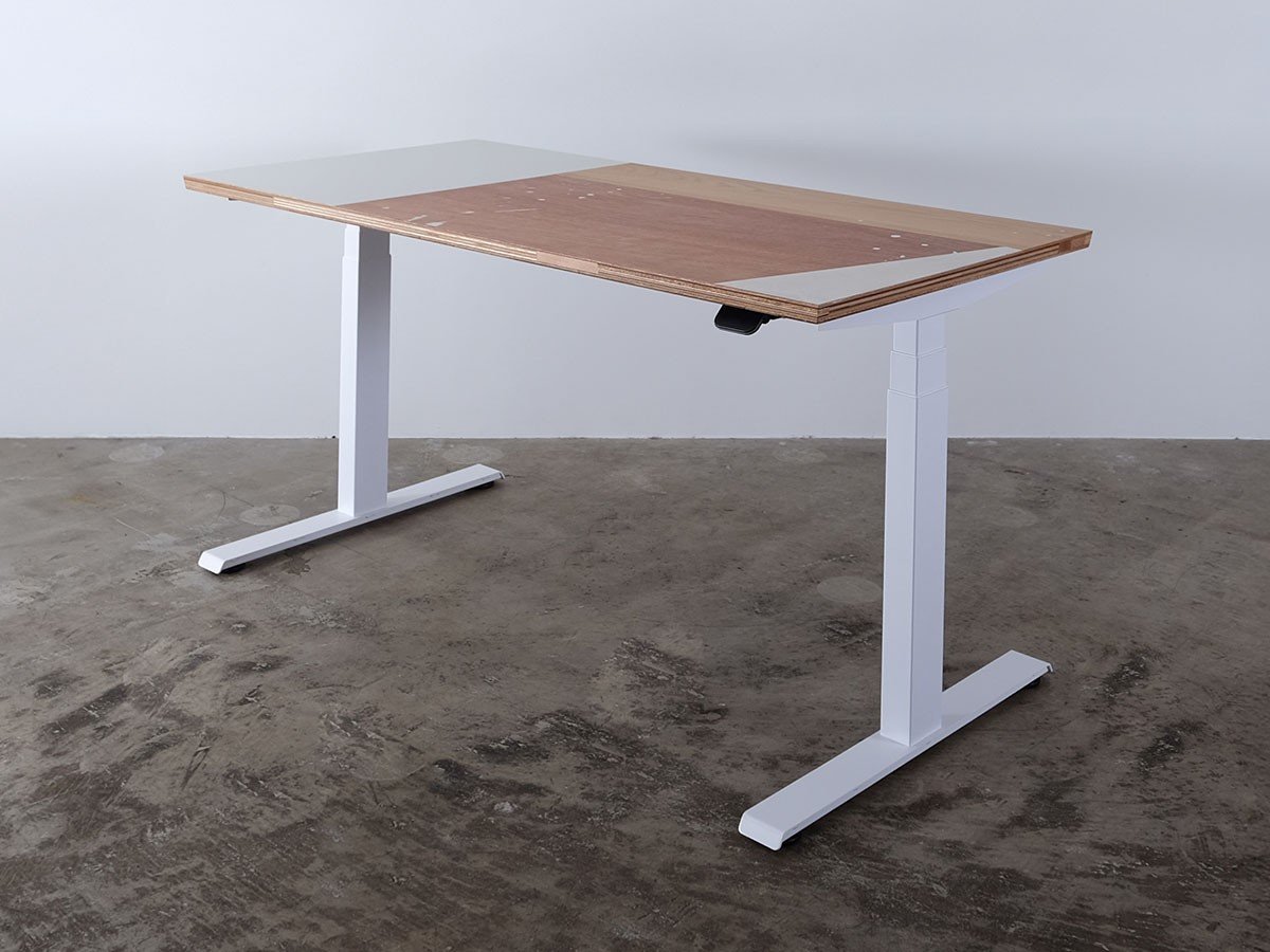 【ボーダレス/BORDERLESS / GOODS】のFeEL / フィール 電動昇降デスク(エラーズ天板) インテリア・キッズ・メンズ・レディースファッション・服の通販 founy(ファニー) ウッド Wooden Design テーブル Table, Dining Table デスク Desk, Work Desk バランス Balance, Style Balance ローズ Rose, Rose Motif 送料無料 Free Shipping ビジネス 仕事 通勤 Business / Work / Commuting ホーム・キャンプ・アウトドア・お取り寄せ Home Living / Home & Lifestyle / Camping Gear / Outdoor Camping 家具・インテリア Home Furniture & Interior. Stylish & Functional Living Spaces その他 インテリア雑貨、家具 Home Decor & Furniture Extras 脚部ホワイト、サイズ:幅140cm|ID: prp329100004896971 ipo3291000000036618253