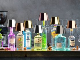 【ソンペックス/SOMPEX / GOODS】のTOP / トップ RGB ボトルランプ メタリック 人気、トレンドファッション・服の通販 founy(ファニー) 送料無料 Free Shipping シリコン Silicone, Silicone Material テーブル Table, Dining Table フィット Fit, Slim Fit ラグジュアリー Luxury, Elegant ホーム・キャンプ・アウトドア・お取り寄せ Home Living / Home & Lifestyle / Camping Gear / Outdoor Camping 家具・インテリア Home Furniture & Interior. Stylish & Functional Living Spaces ライト・照明 Lamps & Lighting Fixtures |ID:prp329100004897349