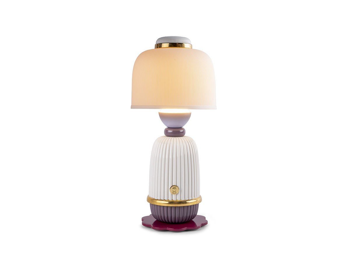 【リヤドロ/LLADRO / GOODS】のKokeshi Lamp / コケシ ランプ インテリア・キッズ・メンズ・レディースファッション・服の通販 founy(ファニー) 　送料無料　Free Shipping　テーブル　Table, Dining Table　パステル　Pastel, Soft Color　メタル　Metal, Metal Parts　ホーム・キャンプ・アウトドア・お取り寄せ　Home Living / Home & Lifestyle / Camping Gear / Outdoor Camping　家具・インテリア　Home Furniture & Interior. Stylish & Functional Living Spaces　ライト・照明　Lamps & Lighting Fixtures　クリーム|ID: prp329100004897360 ipo3291000000036626981