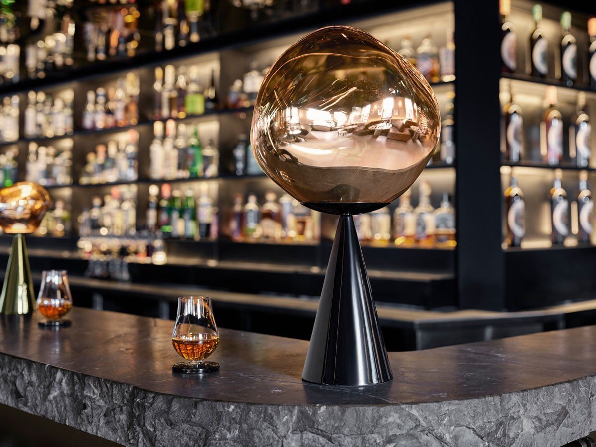 【トム ディクソン/Tom Dixon / GOODS】のMelt Cone Fat Table / メルト コーンファット テーブルライト インテリア・キッズ・メンズ・レディースファッション・服の通販 founy(ファニー) 　ガラス　Glass, Glassware　コレクション　Collection, Seasonal Line　シェイプ　Shape, Slim Fit　テーブル　Table, Dining Table　ハンド　Hand, Handmade　バランス　Balance, Style Balance　送料無料　Free Shipping　ホーム・キャンプ・アウトドア・お取り寄せ　Home Living / Home & Lifestyle / Camping Gear / Outdoor Camping　家具・インテリア　Home Furniture & Interior. Stylish & Functional Living Spaces　ライト・照明　Lamps & Lighting Fixtures　デスクライト・卓上照明　Desk Lamp / Table Lamp / Study Light　シェードコッパー、ベースブラック|ID: prp329100004897364 ipo3291000000036627035