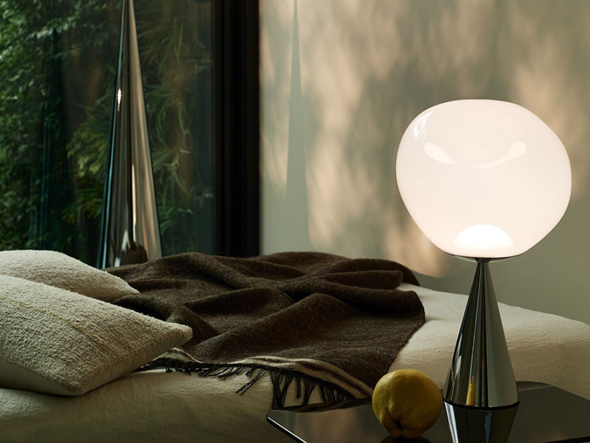 【トム ディクソン/Tom Dixon / GOODS】のMelt Cone Fat Table / メルト コーンファット テーブルライト インテリア・キッズ・メンズ・レディースファッション・服の通販 founy(ファニー) 　ガラス　Glass, Glassware　コレクション　Collection, Seasonal Line　シェイプ　Shape, Slim Fit　テーブル　Table, Dining Table　ハンド　Hand, Handmade　バランス　Balance, Style Balance　送料無料　Free Shipping　ホーム・キャンプ・アウトドア・お取り寄せ　Home Living / Home & Lifestyle / Camping Gear / Outdoor Camping　家具・インテリア　Home Furniture & Interior. Stylish & Functional Living Spaces　ライト・照明　Lamps & Lighting Fixtures　デスクライト・卓上照明　Desk Lamp / Table Lamp / Study Light　シェードオパール、ベースブラック|ID: prp329100004897364 ipo3291000000036627038