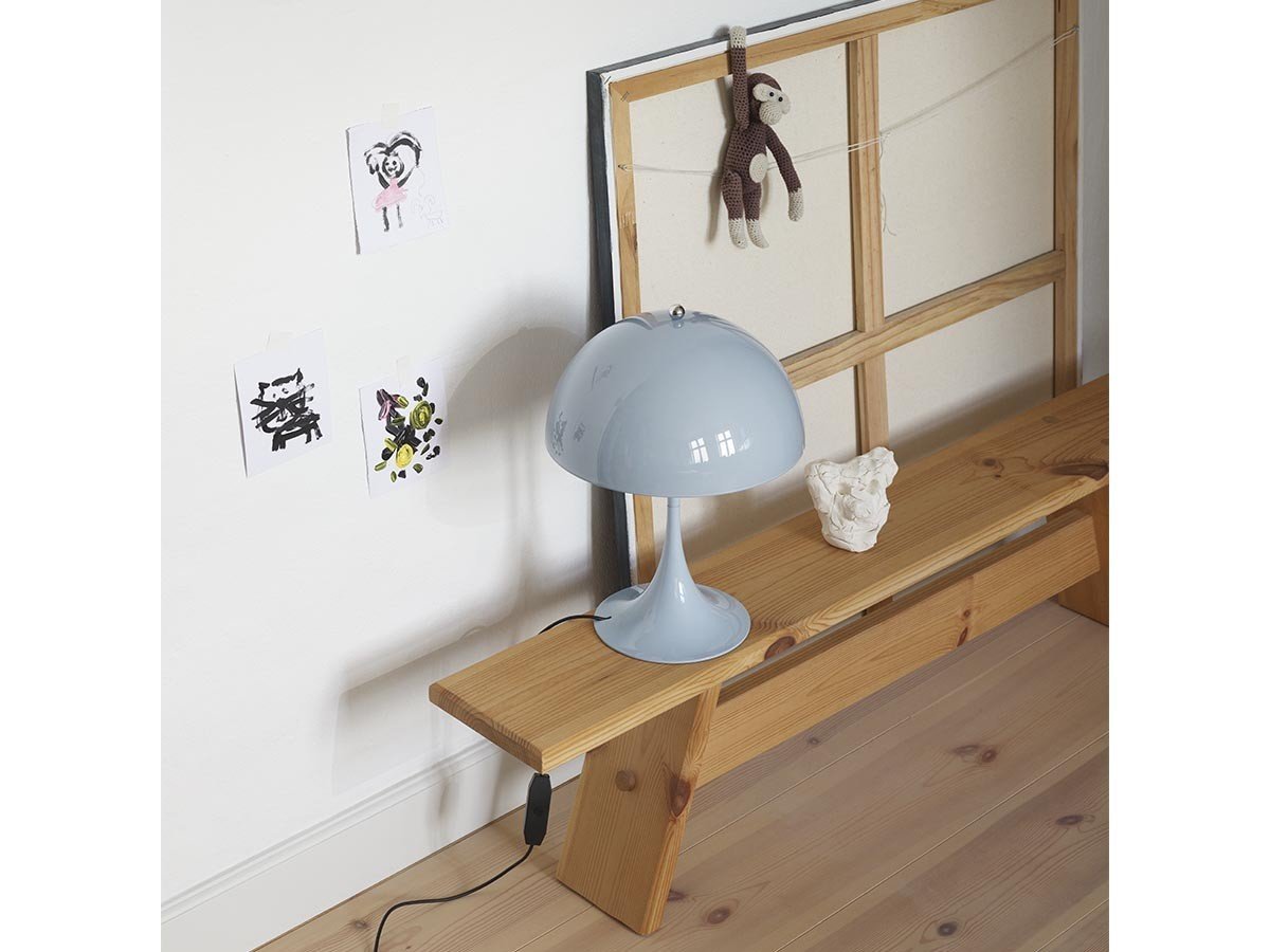 【ルイスポールセン/Louis Poulsen / GOODS】のPanthella 250 Table / パンテラ 250 テーブル(オパール) インテリア・キッズ・メンズ・レディースファッション・服の通販 founy(ファニー) 　送料無料　Free Shipping　アクリル　Acrylic Material　テーブル　Table, Dining Table　ホーム・キャンプ・アウトドア・お取り寄せ　Home Living / Home & Lifestyle / Camping Gear / Outdoor Camping　家具・インテリア　Home Furniture & Interior. Stylish & Functional Living Spaces　ライト・照明　Lamps & Lighting Fixtures　|ID: prp329100004897495 ipo3291000000036628822