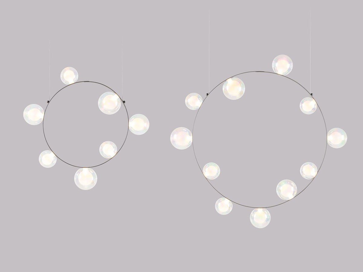 【モーイ/moooi / GOODS】のHubble Bubble 7 / ハブル バブル 7 インテリア・キッズ・メンズ・レディースファッション・服の通販 founy(ファニー) 送料無料 Free Shipping ガラス Glass, Glassware モチーフ Motif, Design Theme ホーム・キャンプ・アウトドア・お取り寄せ Home Living / Home & Lifestyle / Camping Gear / Outdoor Camping 家具・インテリア Home Furniture & Interior. Stylish & Functional Living Spaces ライト・照明 Lamps & Lighting Fixtures シャンデリア・クリスタル照明 Chandelier / Crystal Ceiling Light 左:本商品、右:同シリーズの「11灯タイプ」|ID: prp329100004897540 ipo3291000000036629496