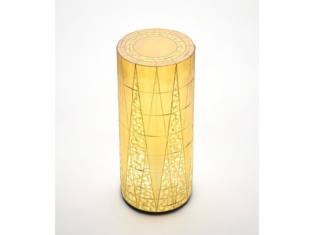 【ホリキエリコ/ERIKO HORIKI / GOODS】のSIDETABLE 250 SUN / サイドテーブル 250 サン インテリア・キッズ・メンズ・レディースファッション・服の通販 founy(ファニー) 　アクリル　Acrylic Material　テーブル　Table, Dining Table　モチーフ　Motif, Design Theme　送料無料　Free Shipping　ホーム・キャンプ・アウトドア・お取り寄せ　Home Living / Home & Lifestyle / Camping Gear / Outdoor Camping　家具・インテリア　Home Furniture & Interior. Stylish & Functional Living Spaces　テーブル　Dining, Coffee & Side Tables　サイドテーブル・ナイトテーブル　Side & End Tables　ホーム・キャンプ・アウトドア・お取り寄せ　Home Living / Home & Lifestyle / Camping Gear / Outdoor Camping　家具・インテリア　Home Furniture & Interior. Stylish & Functional Living Spaces　ライト・照明　Lamps & Lighting Fixtures　フロアランプ・スタンドライト　Floor Lamp / Standing Lamp　アクリル天板を外し、フロア照明としてのご使用も可能です。|ID: prp329100004897559 ipo3291000000036629687