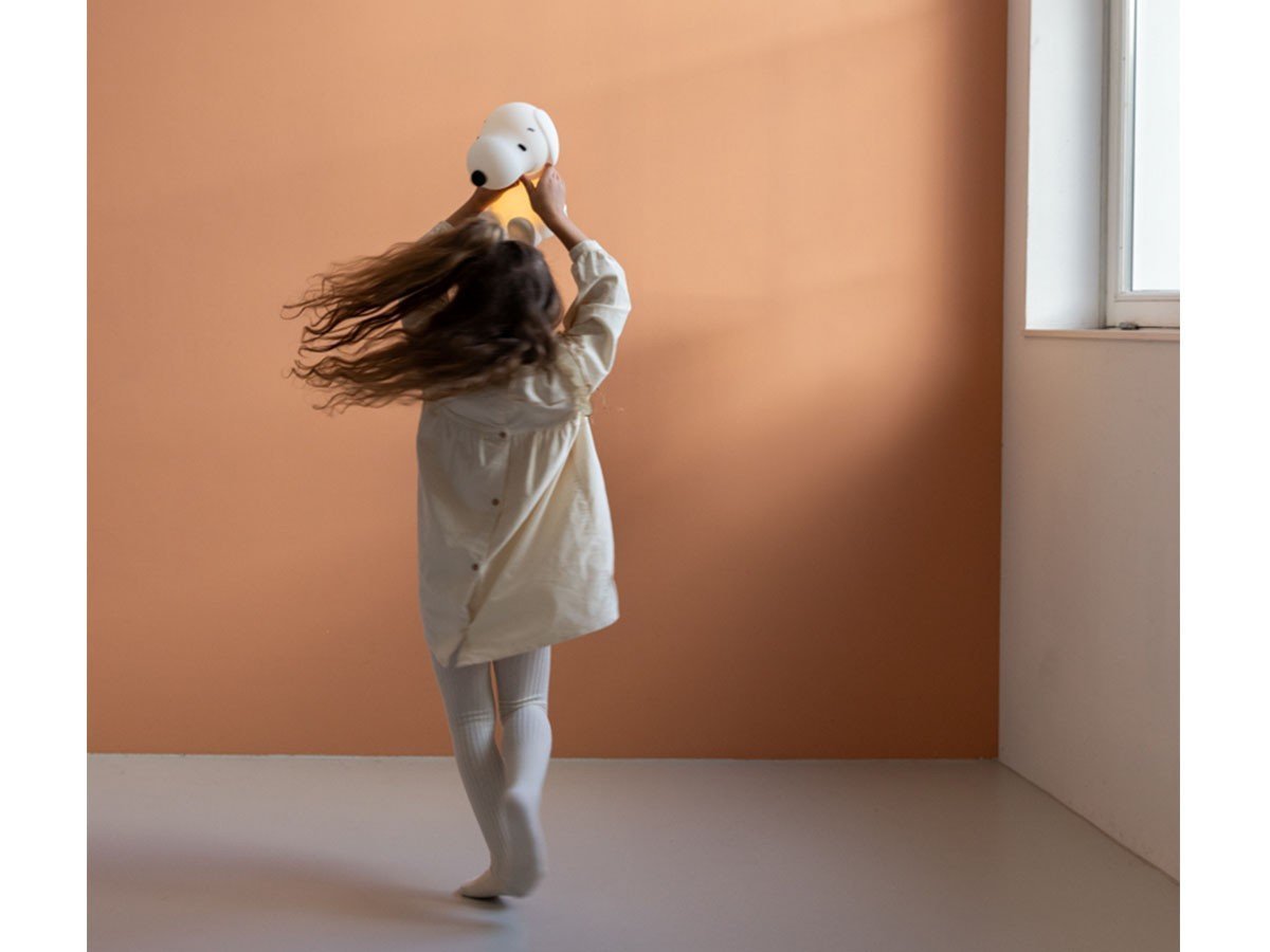 【ミスターマリア/Mr Maria / GOODS】のFirst Light Snoopy / ファーストライト スヌーピー インテリア・キッズ・メンズ・レディースファッション・服の通販 founy(ファニー) 　キャラクター　Character, Licensed Characters　クール　Cool, Chic　軽量　Lightweight, Ultra Light　シリコン　Silicone, Silicone Material　テーブル　Table, Dining Table　ベビー　Baby, Babywear　送料無料　Free Shipping　犬　Dog　ホーム・キャンプ・アウトドア・お取り寄せ　Home Living / Home & Lifestyle / Camping Gear / Outdoor Camping　家具・インテリア　Home Furniture & Interior. Stylish & Functional Living Spaces　ライト・照明　Lamps & Lighting Fixtures　ホーム・キャンプ・アウトドア・お取り寄せ　Home Living / Home & Lifestyle / Camping Gear / Outdoor Camping　家具・インテリア　Home Furniture & Interior. Stylish & Functional Living Spaces　キッズ家具　Children's Furniture & Storage　Copyright:2024 Peanuts Worldwide LLC|ID: prp329100004897574 ipo3291000000036629869