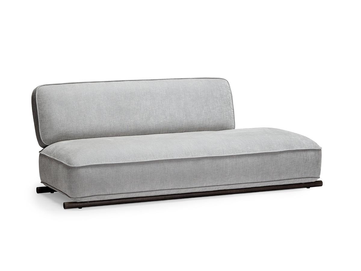 【アリアケ/ARIAKE / GOODS】のHoyo Sofa / ホウヨウ ソファ 3シート インテリア・キッズ・メンズ・レディースファッション・服の通販 founy(ファニー) 　イタリア　Italy　クッション　Cushion, Throw Pillow　シンプル　Simple, Minimal　フレーム　Frame, Outline　ミラノ　Milano Style, Italian-Inspired　ホーム・キャンプ・アウトドア・お取り寄せ　Home Living / Home & Lifestyle / Camping Gear / Outdoor Camping　家具・インテリア　Home Furniture & Interior. Stylish & Functional Living Spaces　ソファー　Couches & Sofas　張地:722(ファブリック / クヴァドラ メープル)、ウッド:スモークオーク、バックレスト位置:左|ID: prp329100004897698 ipo3291000000036632107